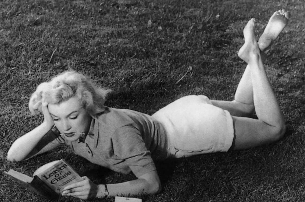 Marilyn leía "Hojas de hierba", de Whitman, con regularidad.