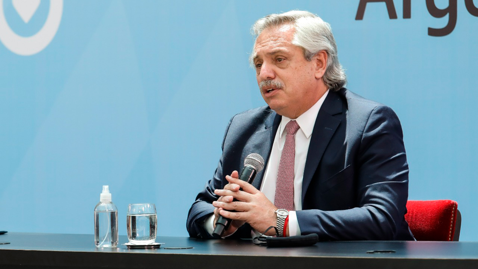 Alberto Fernández