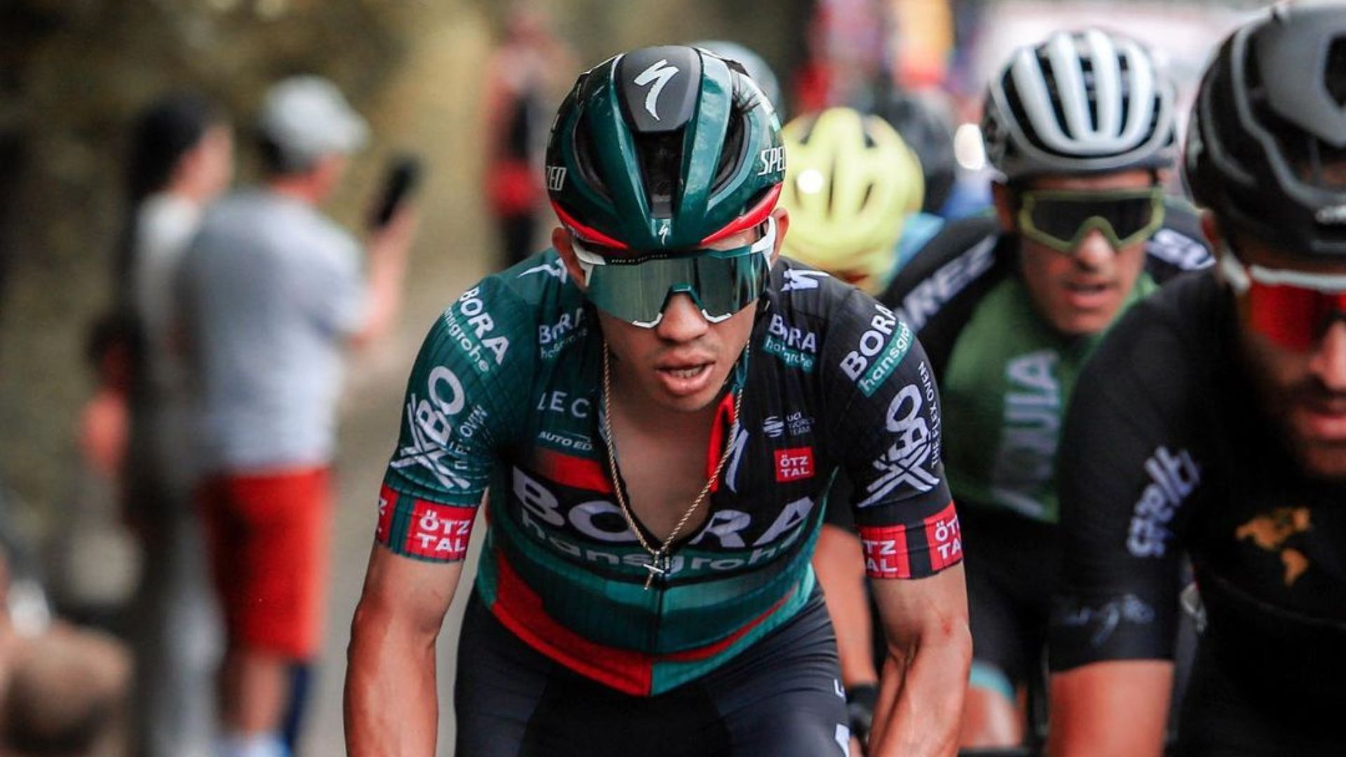 Sergio Higuita, su esfuerzo en la Vuelta al País Vasco dio sus frutos en el ranking UCI