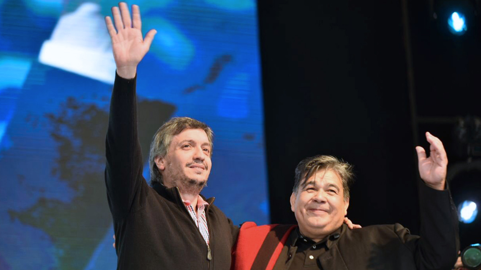 Mario Ishii y Máximo Kirchner durante un homenaje a Néstor Kirchner (foto: NA) 