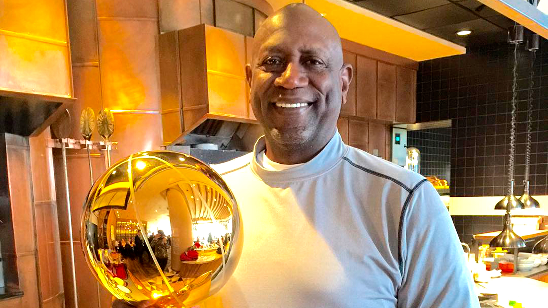 Haywood fue parte del título de los Lakers en los 80 (@spencerhaywood24)