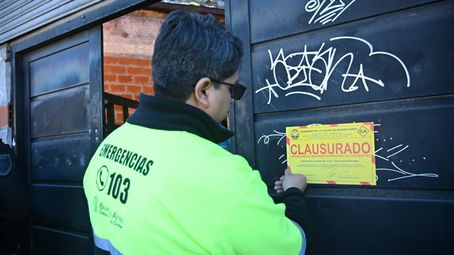 Radiografía de un Homo Argentum: un auto sin frenos ni póliza, un fraude al seguro y el triste encanto de la viveza criolla