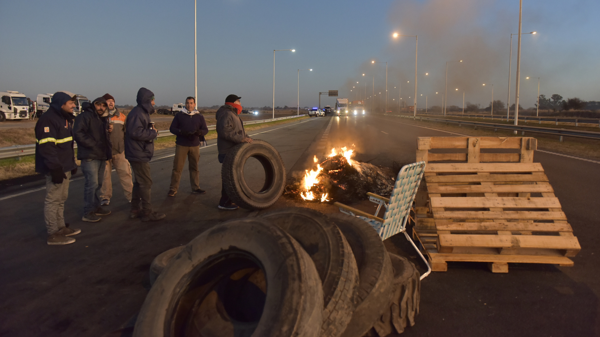 Camioneros profundizarán las protestas en medio de la crisis del gasoil