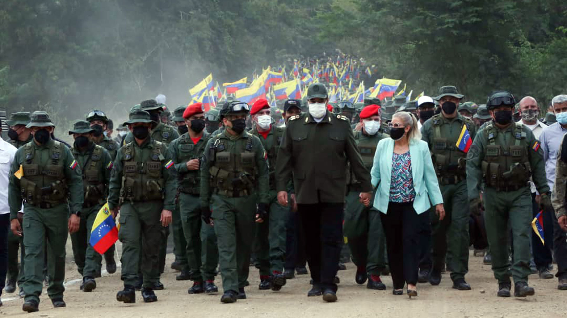 17 generales ratificados en 31 brigadas del Ejército de Venezuela: Maduro mueve algunas piezas del ajedrez militar