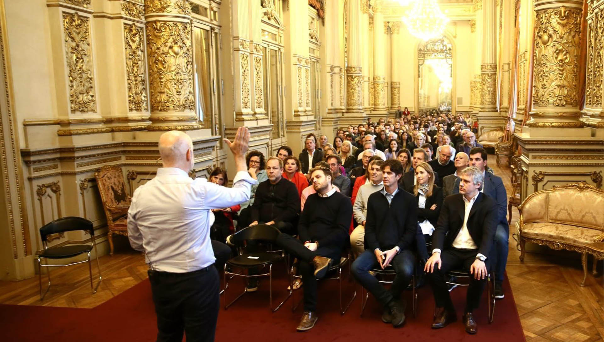 Horacio Rodríguez Larreta encabezó una reunión de Gabinete ampliado