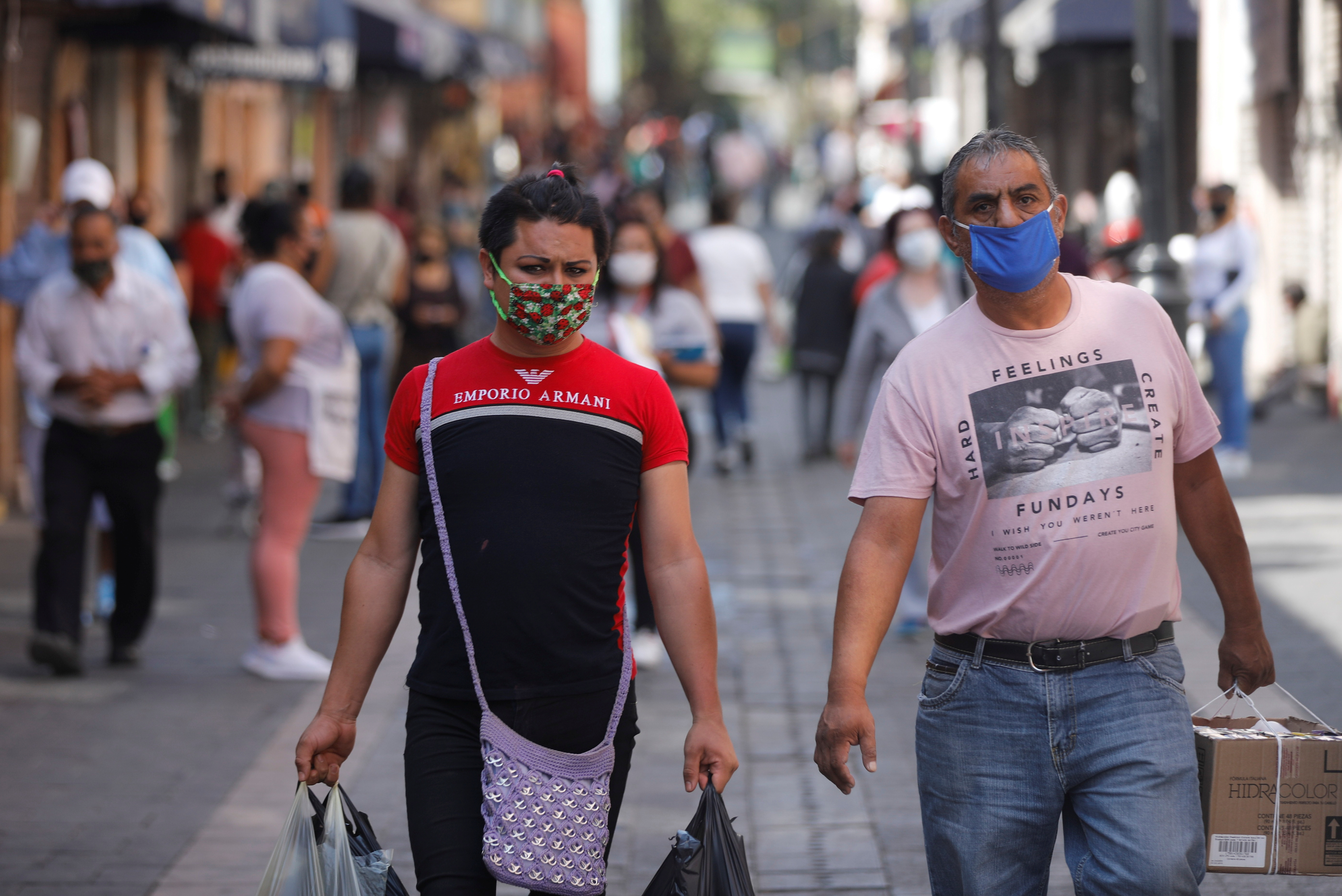 Las autoridades de Salud de México señalaron que los 32 estados del país permanecen en "riesgo máximo" de contagios, por lo que la reapertura económica y social debe esperar. (Foto: REUTERS/Carlos Jasso)