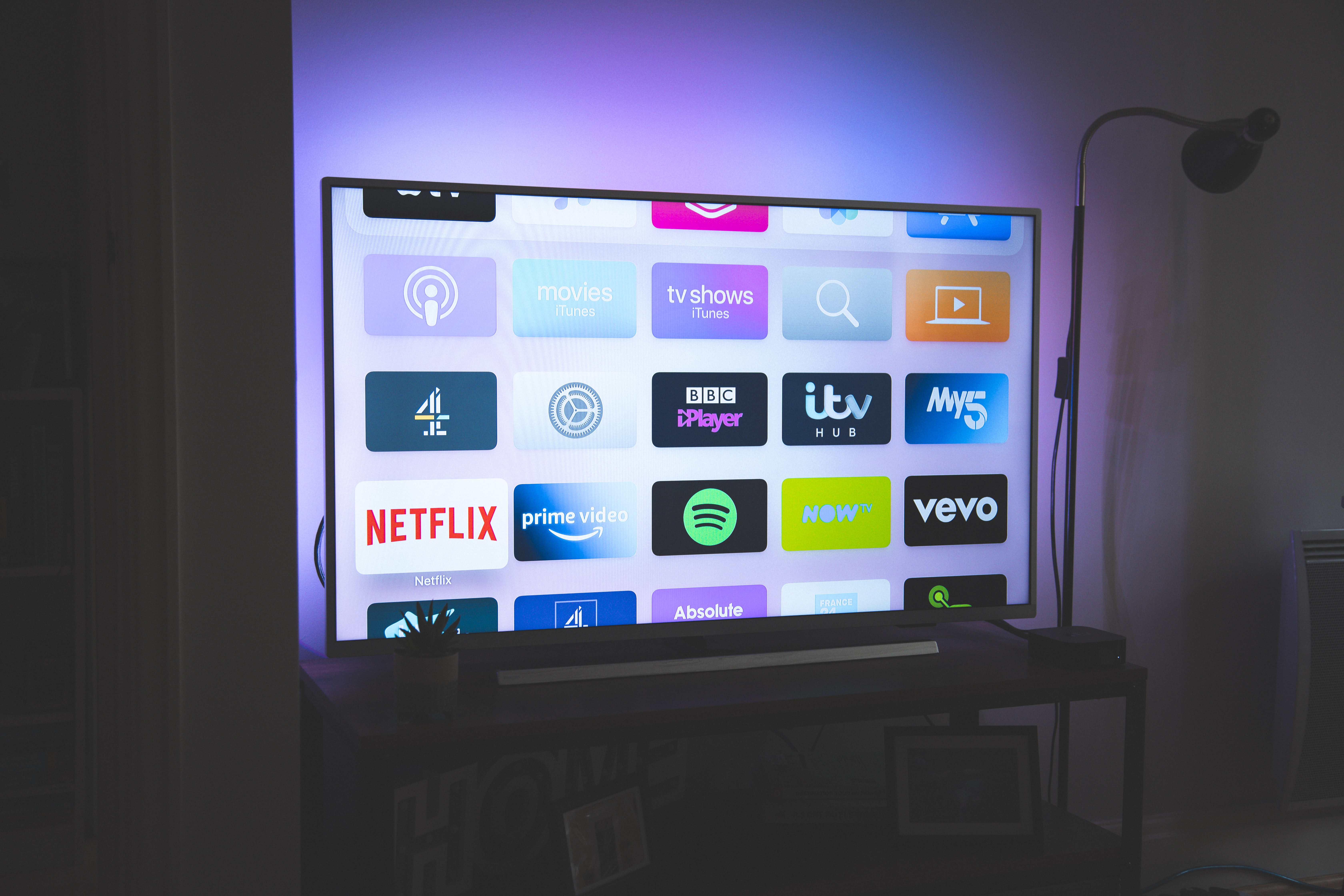 El próximo Chromecast con Google TV tendría más almacenamiento y nuevas  funciones - Infobae