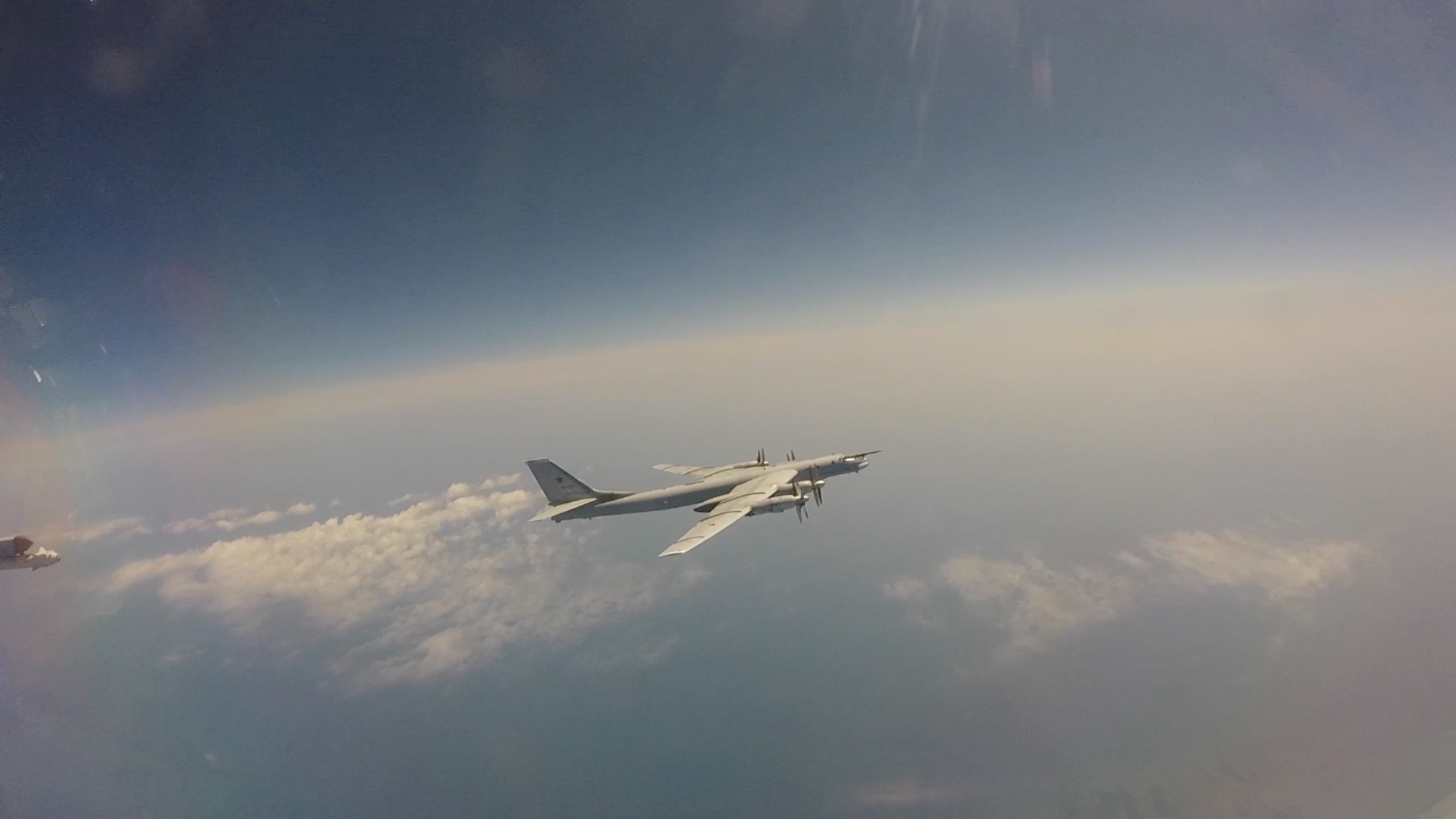Los bombarderos (modelos Tu-95) fueron interceptados por EEUU (Russian Defence Ministry/Handout via REUTERS)