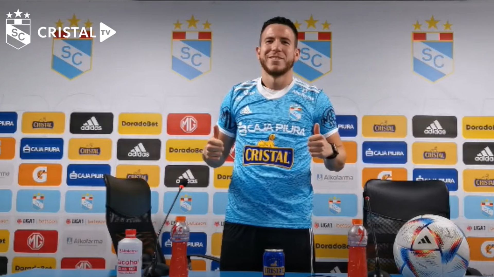 Adrián Ugarriza busca ser titular en Sporting Cristal - Infobae