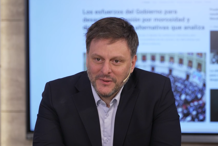 Leandro Santoro propone regular las agencias de cobranza: registro obligatorio, abogados responsables y multas por abusos