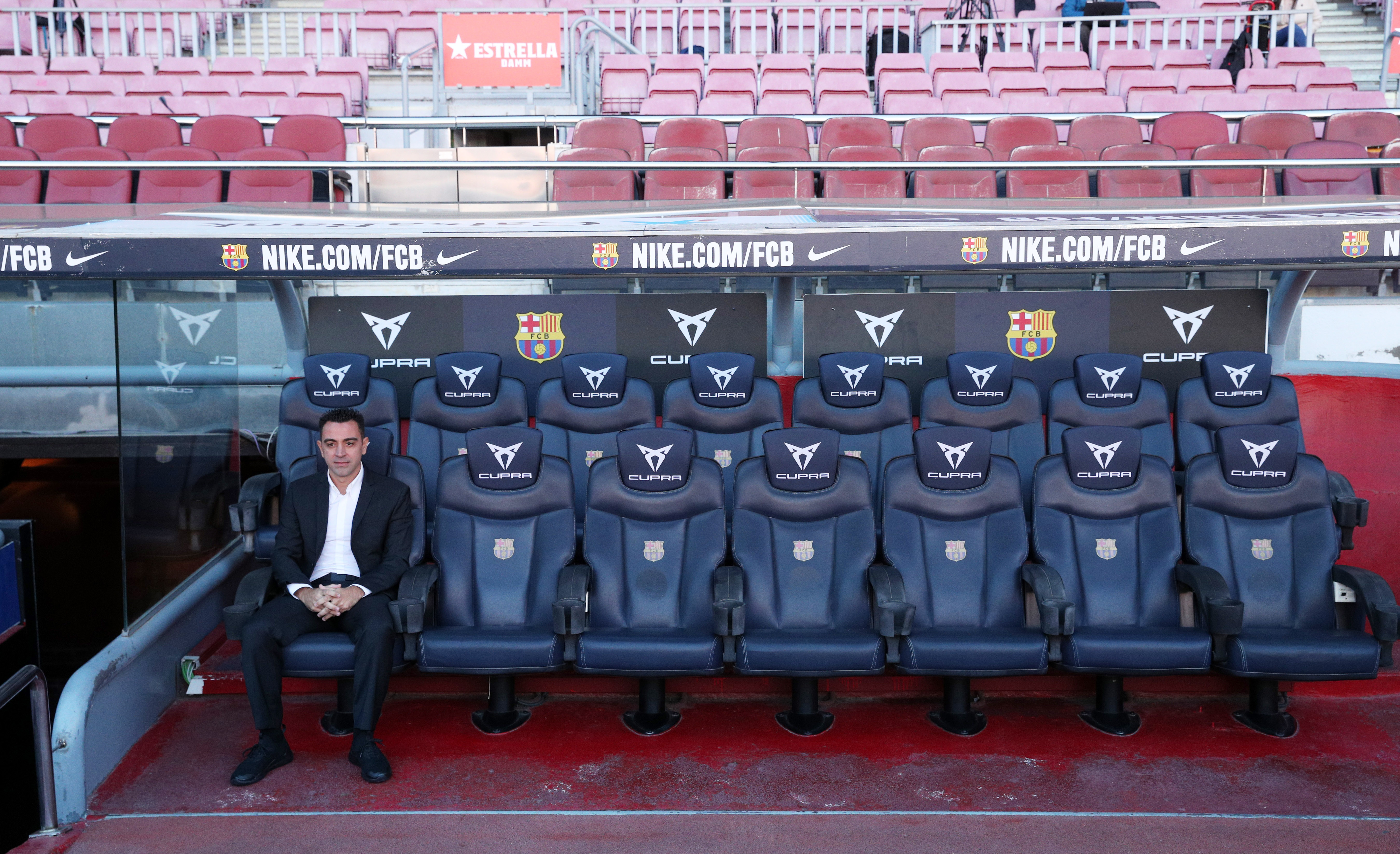 Xavi Hernández firmó con el Barcelona hasta junio del 2024 (Reuters)