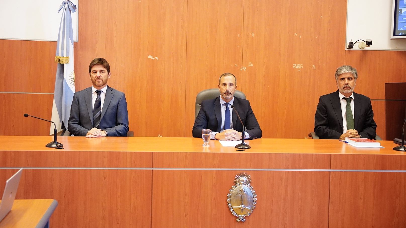 Los jueces del Tribunal Oral que hoy dieron a conocer los fundamentos de la condena a Cristina Kirchner (Franco Fafasuli)