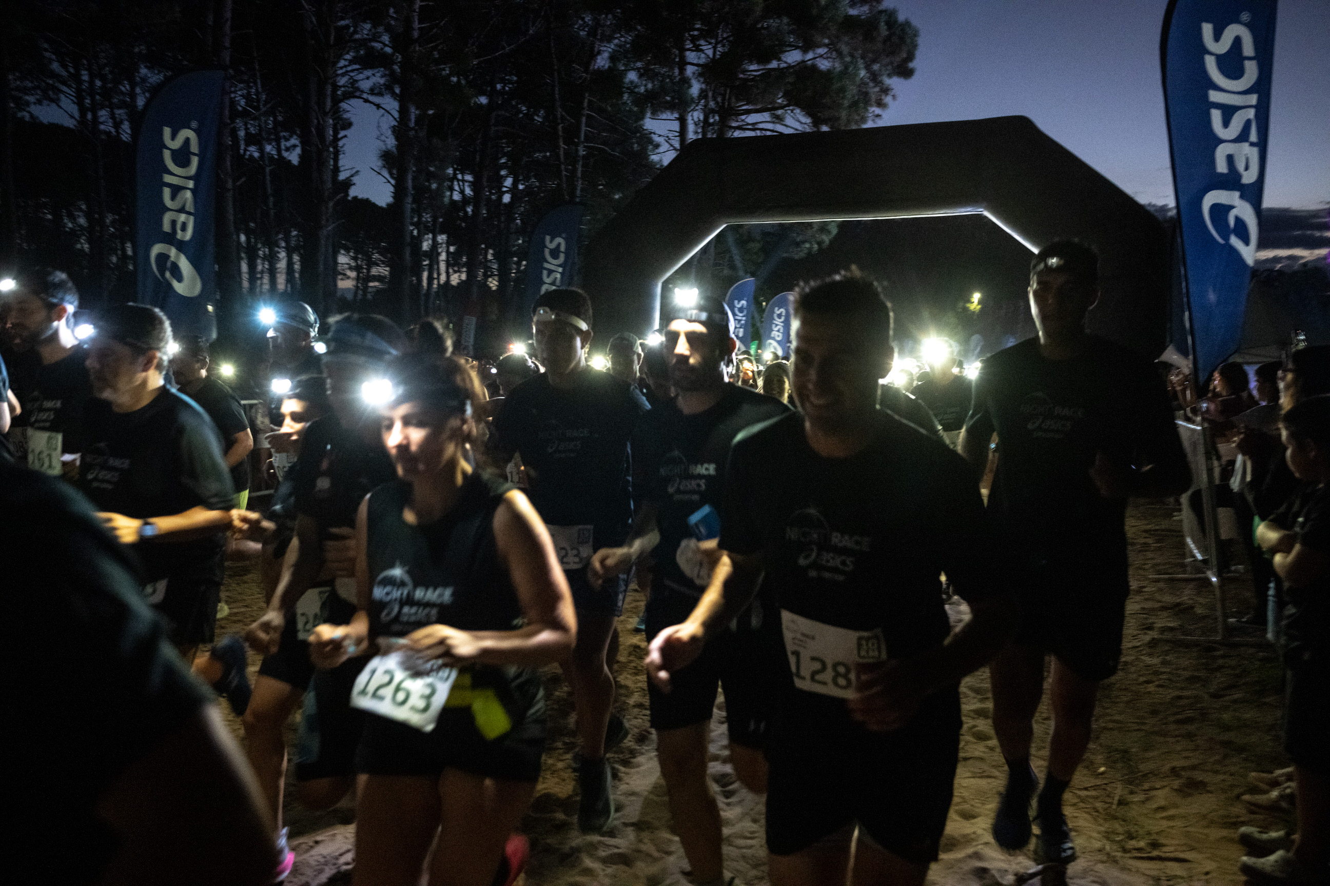 La aventura de una carrera nocturna por los bosques de Pinamar - Infobae