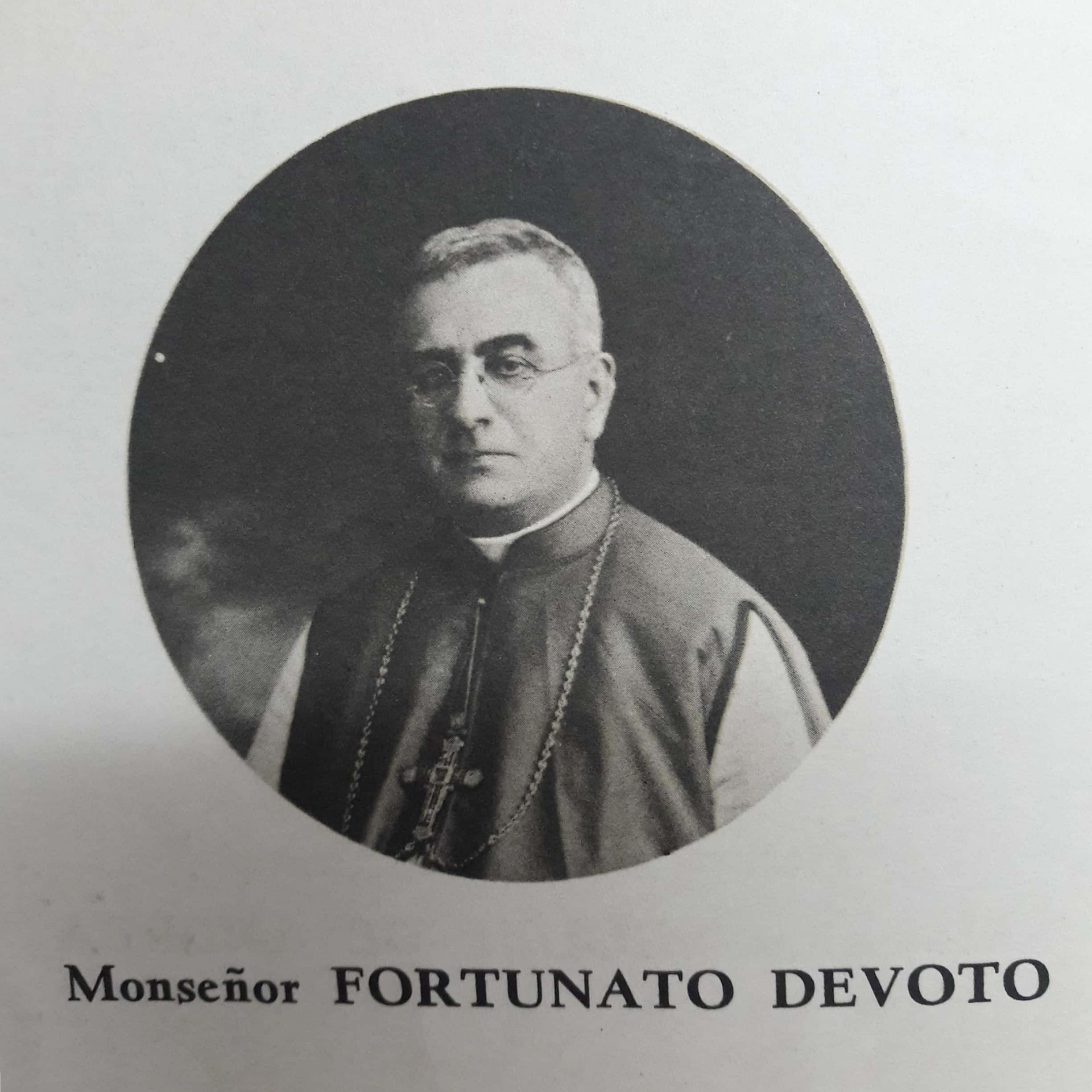 Monseñor Fortunato Devoto, inspirador del Calvario de Tandil