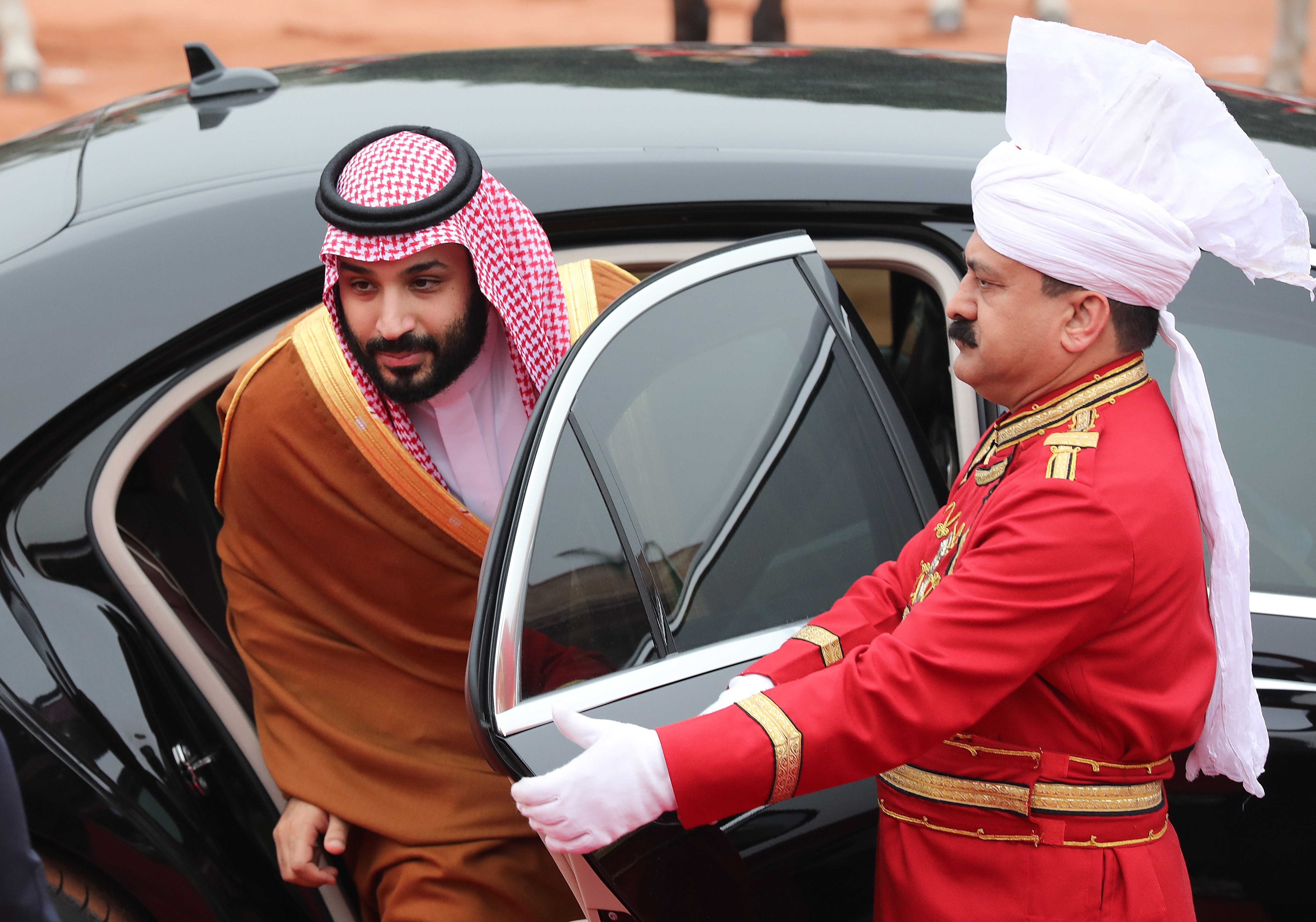 El príncipe Mohammed Bin Salman Bin Abdulaziz Al-Saud tiene gustos lujosos. Su mayor ostentación es el cuadro más caro de la historia, el “Salvatore Mundi”, de Leonardo Da Vinci, que adquirió en 389 millones de euros y lo trasladó a su yate