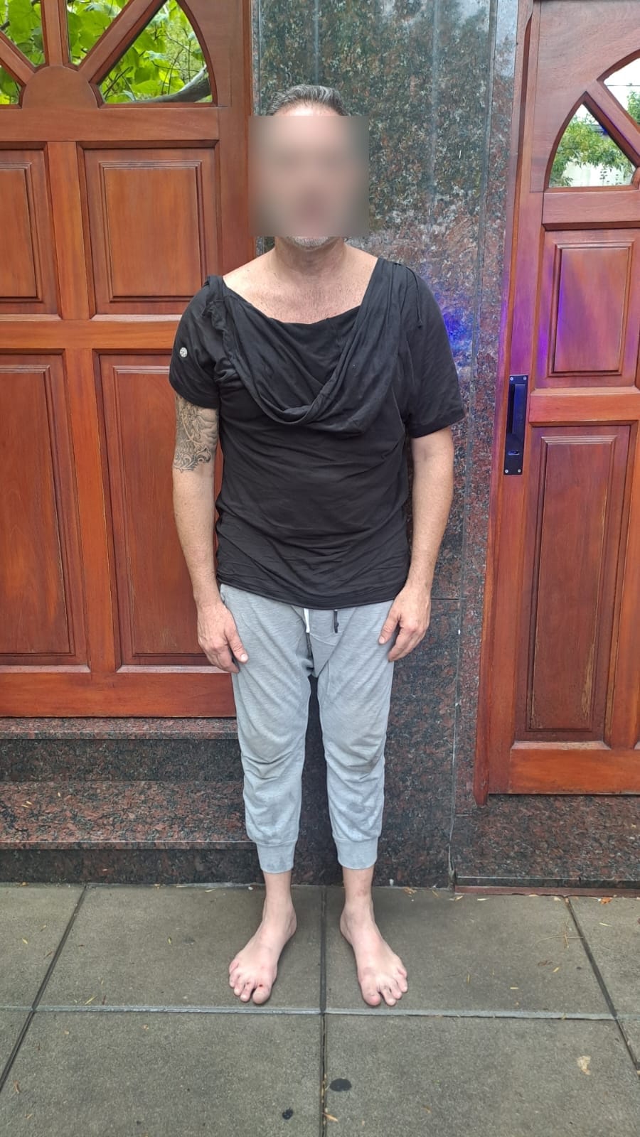 Una mujer se tiró semidesnuda desde un primer piso en Palermo y denunció que era obligada a prostituirse - Infobae