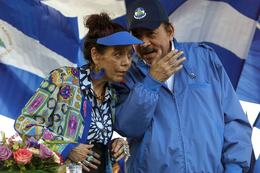 La justicia argentina abrió un proceso contra Daniel Ortega y Rosario Murillo para investigar posibles crímenes de lesa humanidad. (Foto AP)