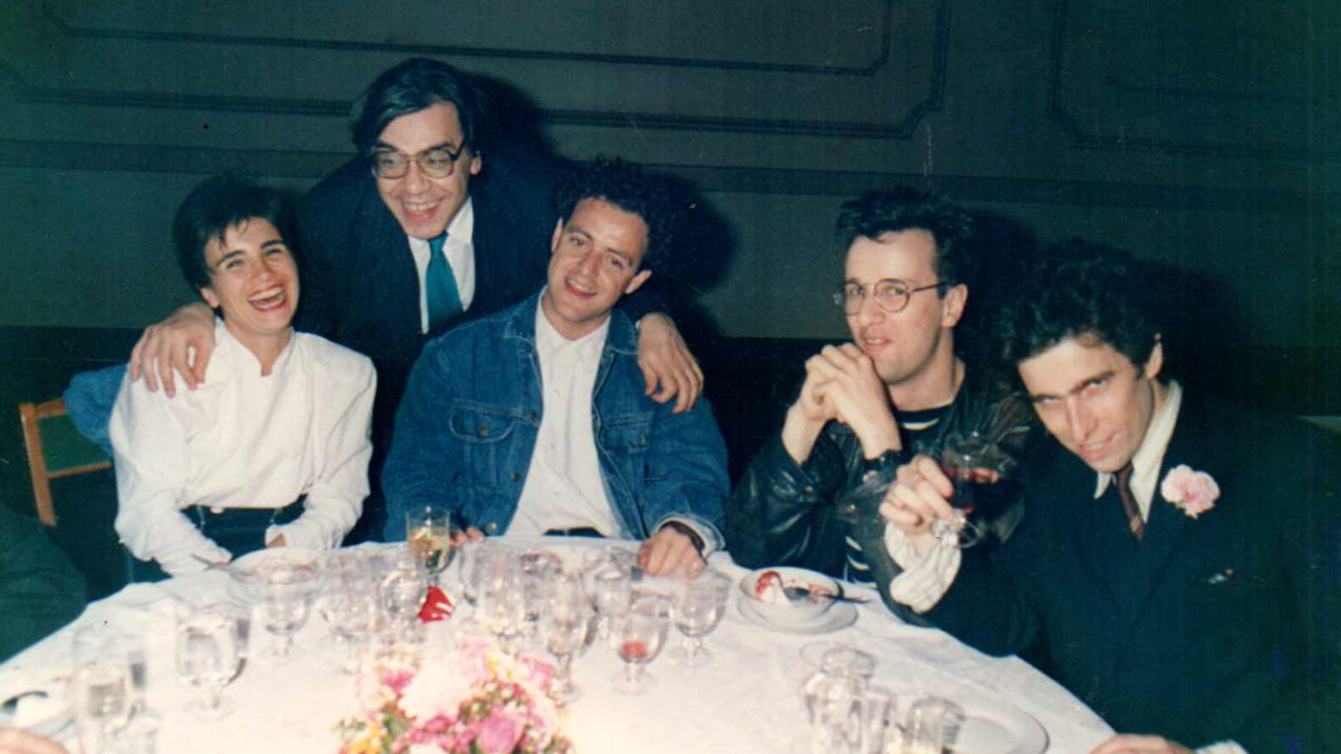 En los 70 Pinti asomó con sus espectáculos. Se consolidó en los 90 en esta imagen con Fresán, Juan Forn y Andrés Calamaro