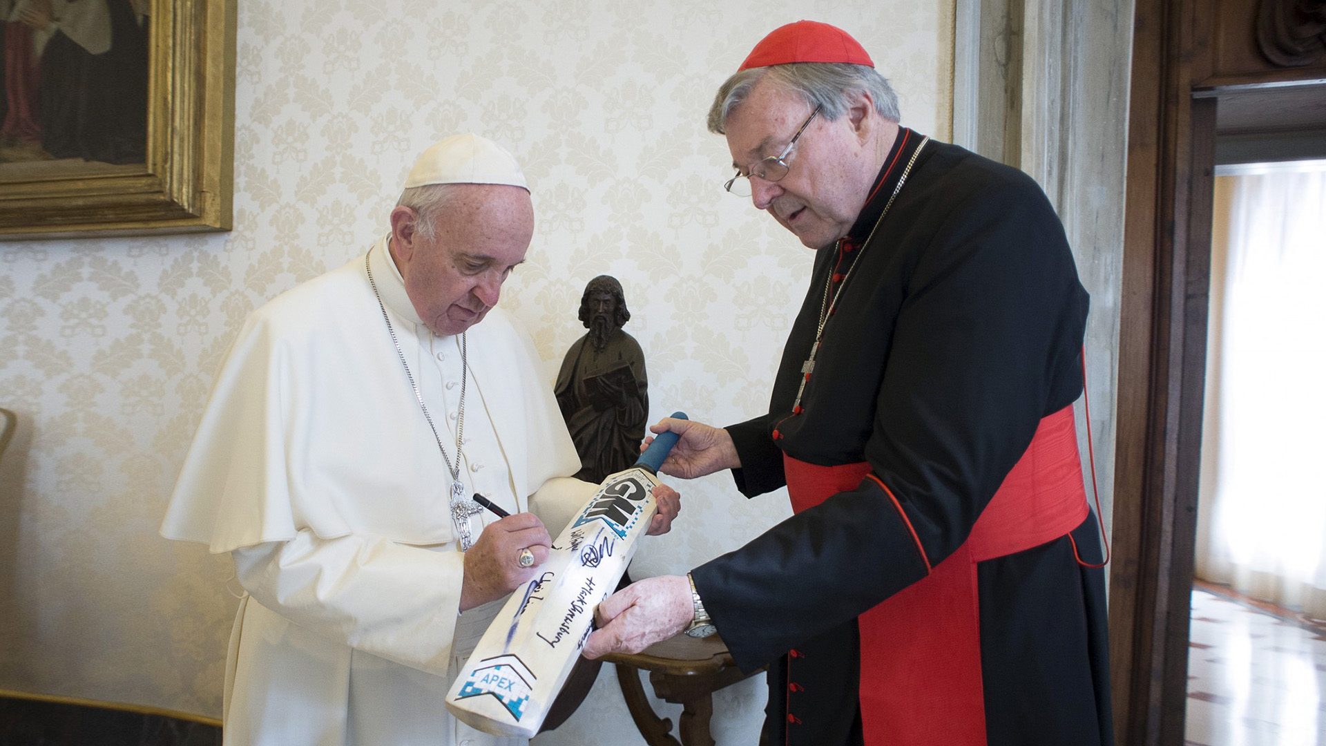 El papa Francisco recibió en el Vaticano al cardenal George Pell, condenado y luego absuelto por delitos de pedofilia en Australia
