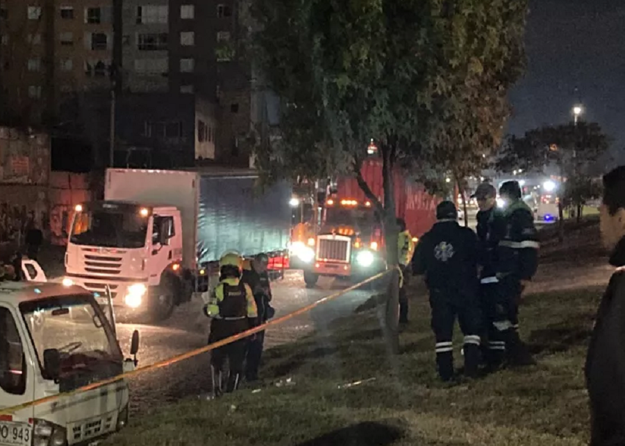 Accidentes De Tránsito En Bogotá Dejaron Dos Personas Muertas Esta Madrugada Caos Vial En El 7745