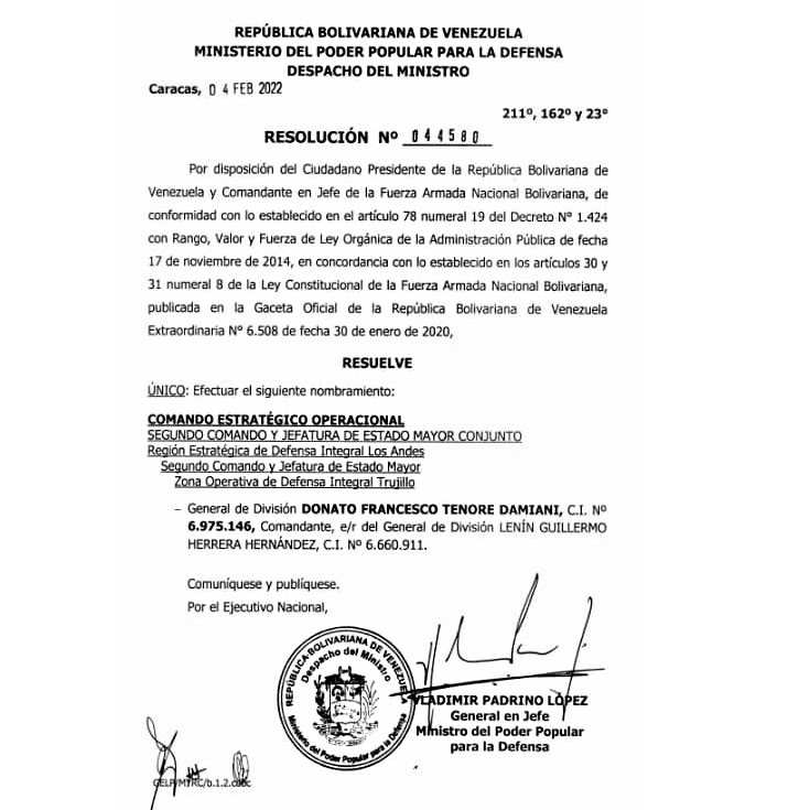La resolución donde el GD Lenín Herrera es sustituido por el GD Donato Tenore