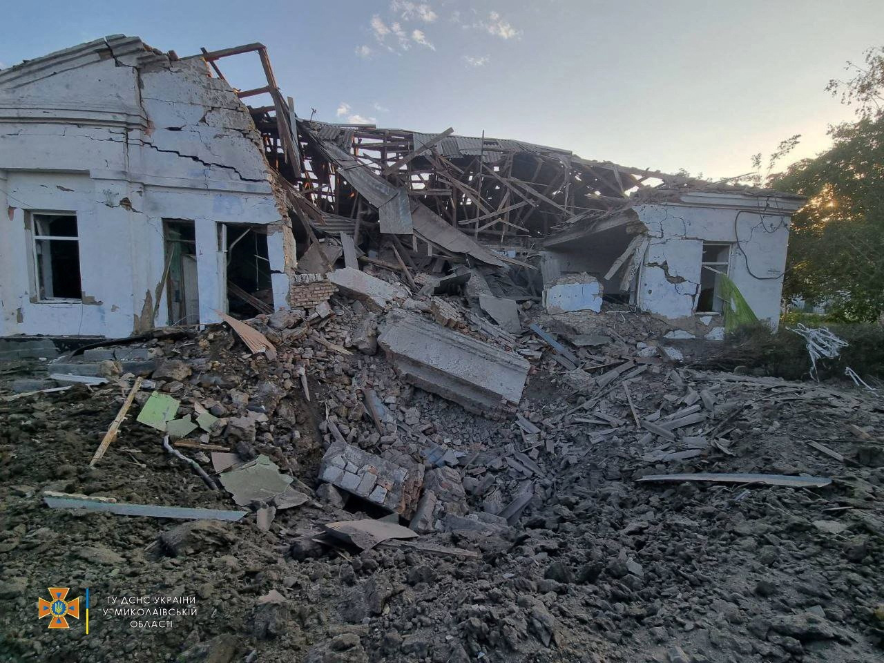 Bombardeo en Mikolaiv (via Reuters)