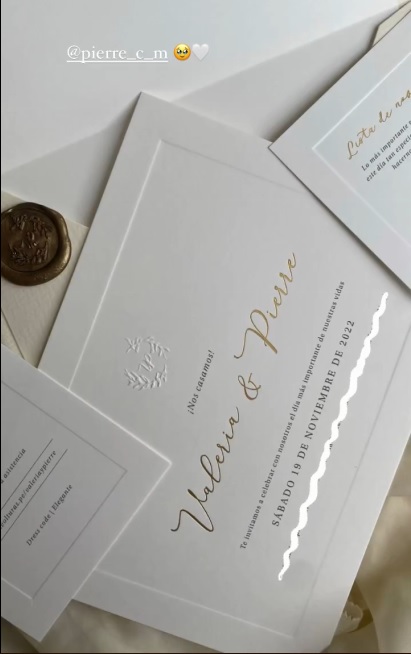 Tarjeta de invitación para la boda de Valeria Piazza. Instagram