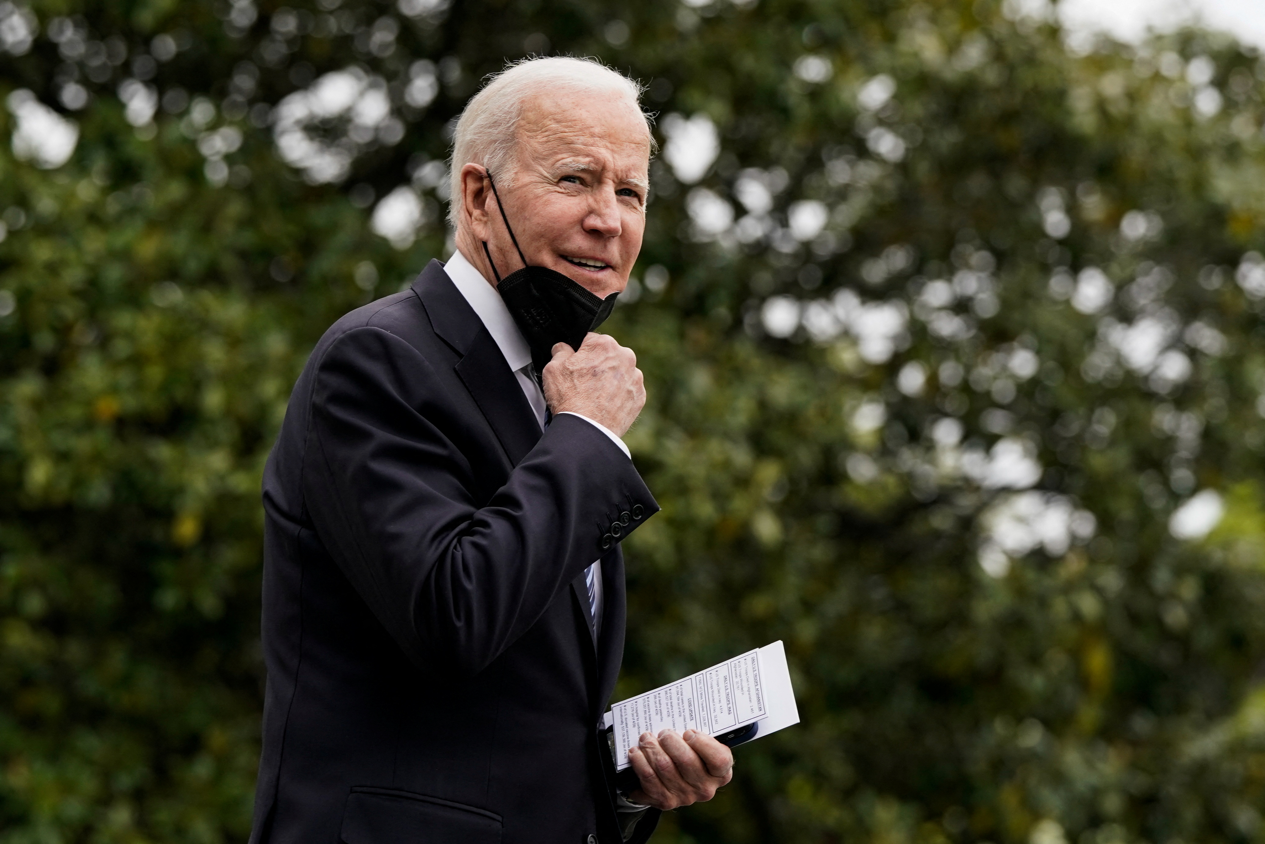 Presiden Amerika Serikat, Joe Biden, di Gedung Putih di Washington, Amerika Serikat (REUTERS / Elizabeth Frantz)
