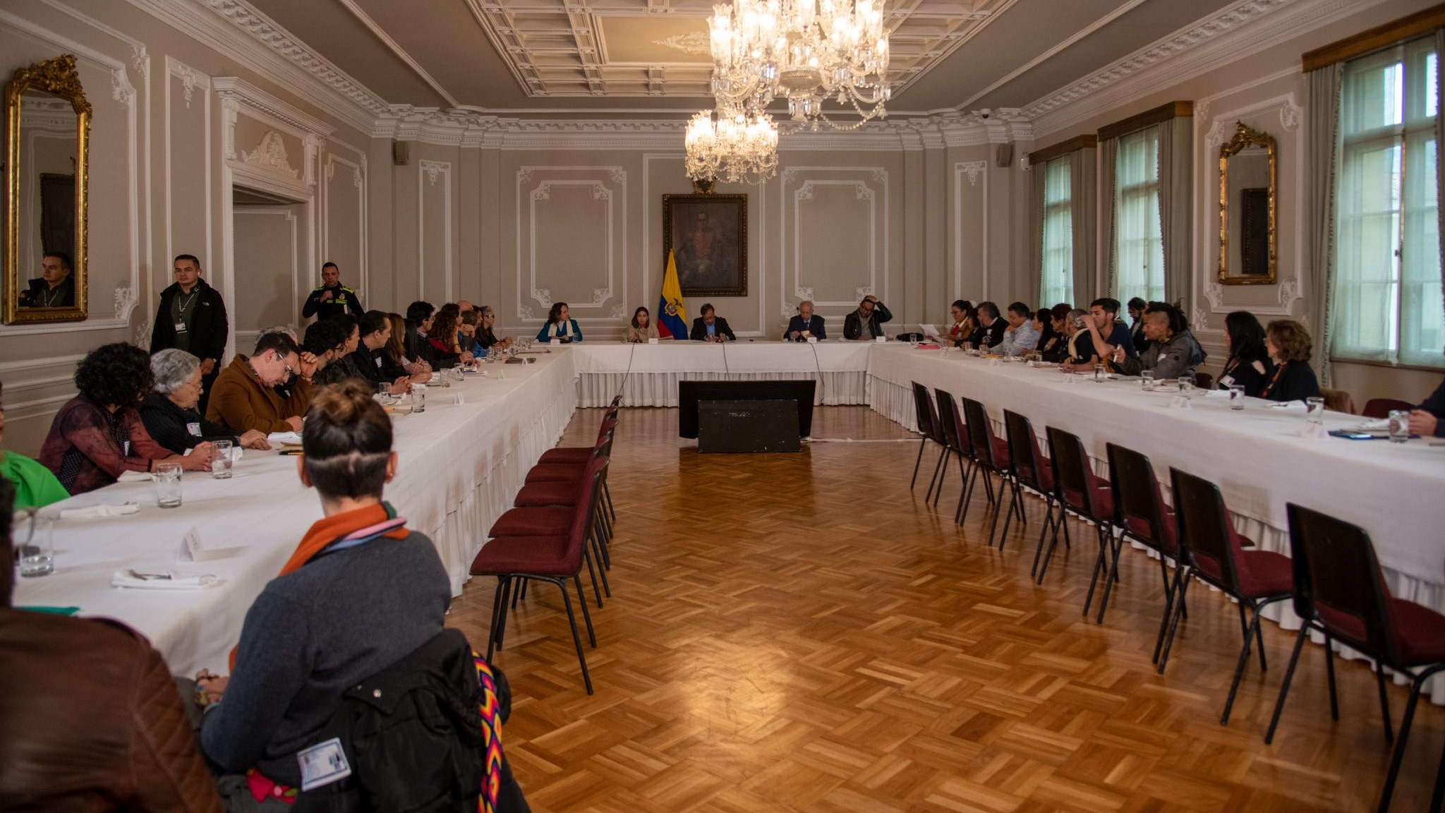 El encuentro entre representantes del sector cultural tuvo lugar en Casa de Nariño el 25 de mayo. Twitter.