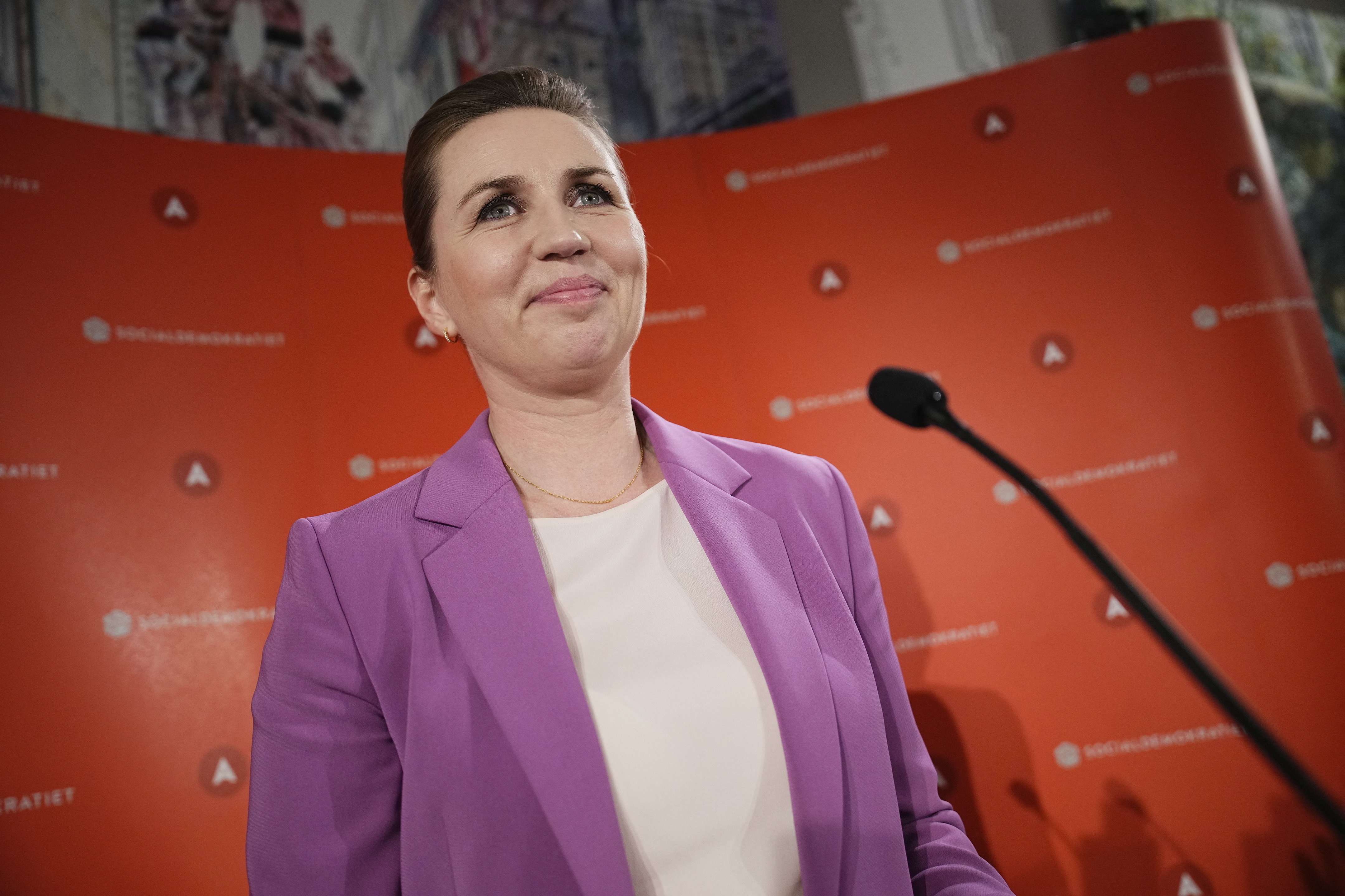 La primera ministra socialdemócrata, Mette Frederiksen, impulsó el referéndum que suma a Dinamarca a la defensa europea