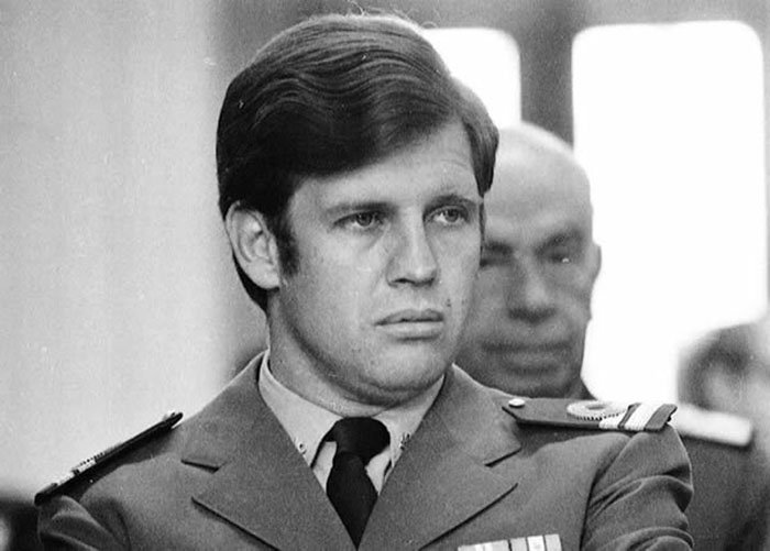 El represor Alfredo Astiz se hizo pasar por un familiar de un desaparecido para infiltrarse entre las Madres de Plaza de Mayo