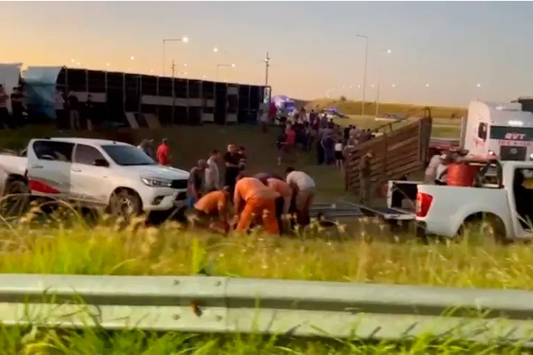 La reacción de los compañeros de Mario Pineida tras conocerse la noticia de su asesinato y los sentidos mensajes de sus amigos del fútbol