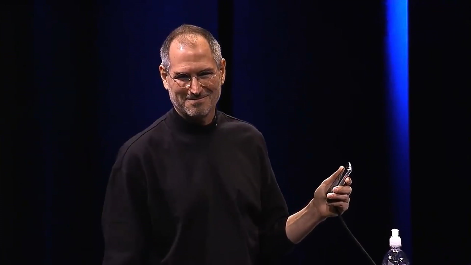 06-10-2021 Steve Jobs en un evento de presentación de Apple.
APPLE / TWITTER

