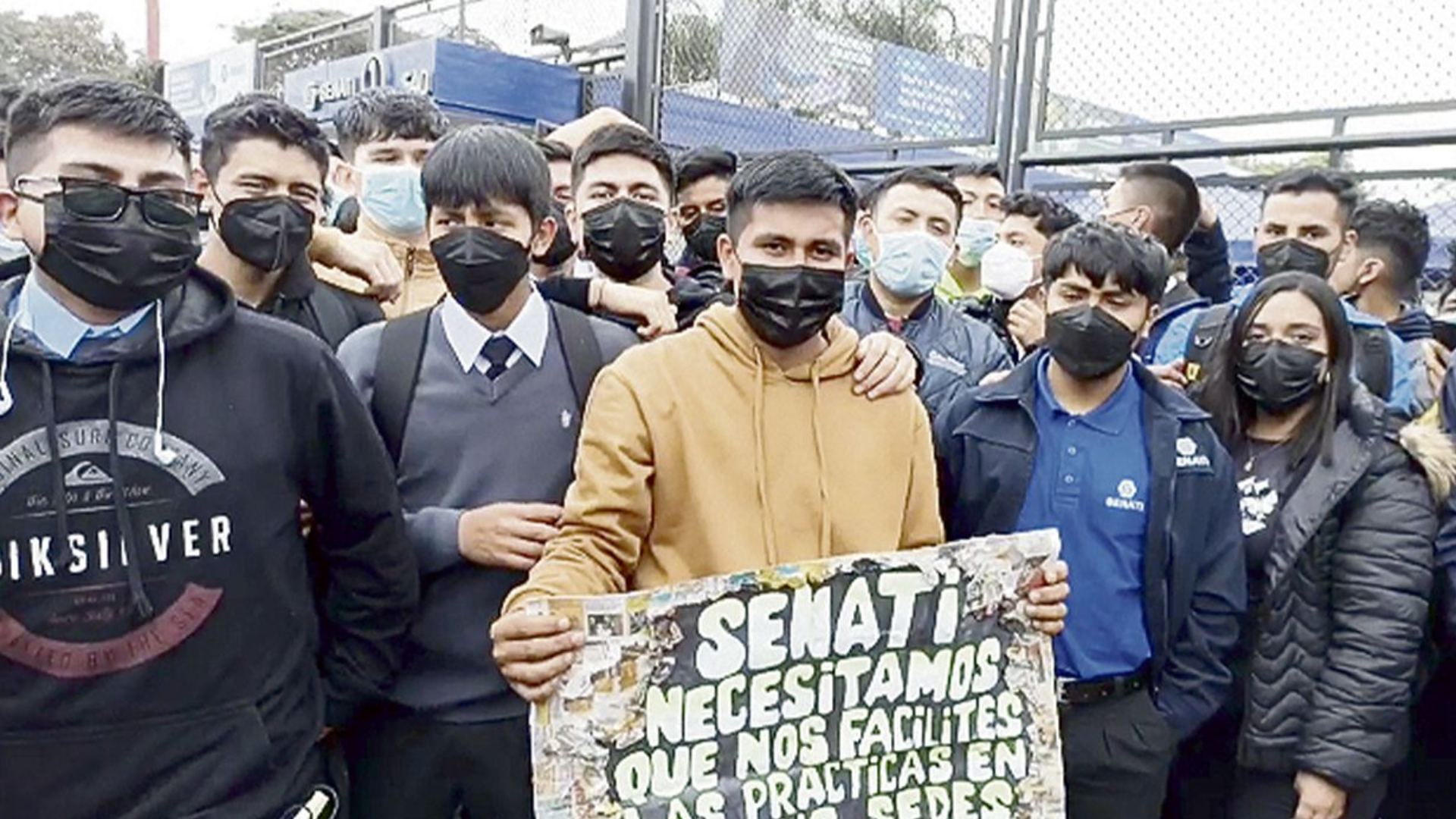 Estudiantes de Senati realizan huelga y exigen volver a clases presenciales