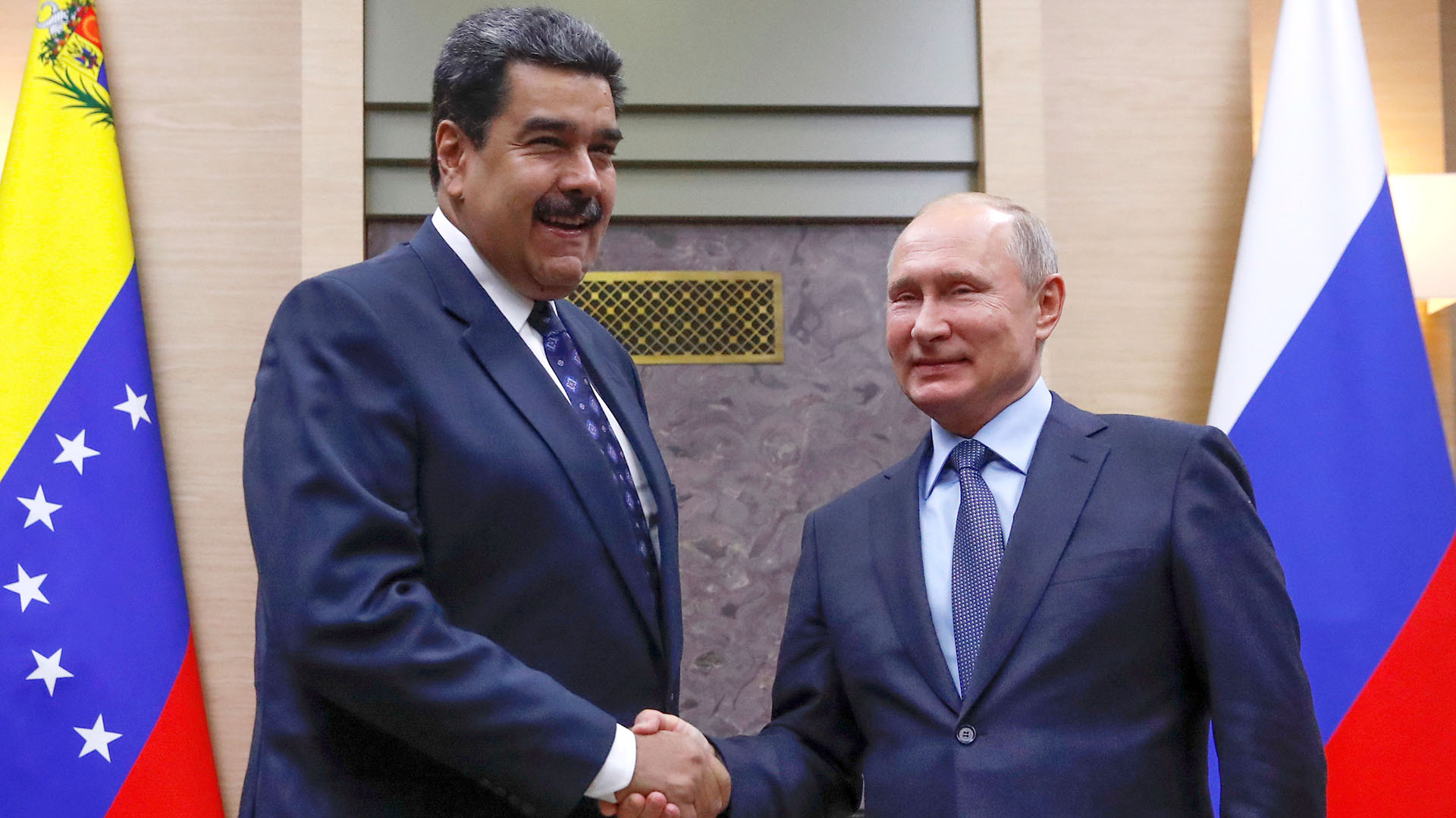 En el camino de La Haya: Putin y Maduro