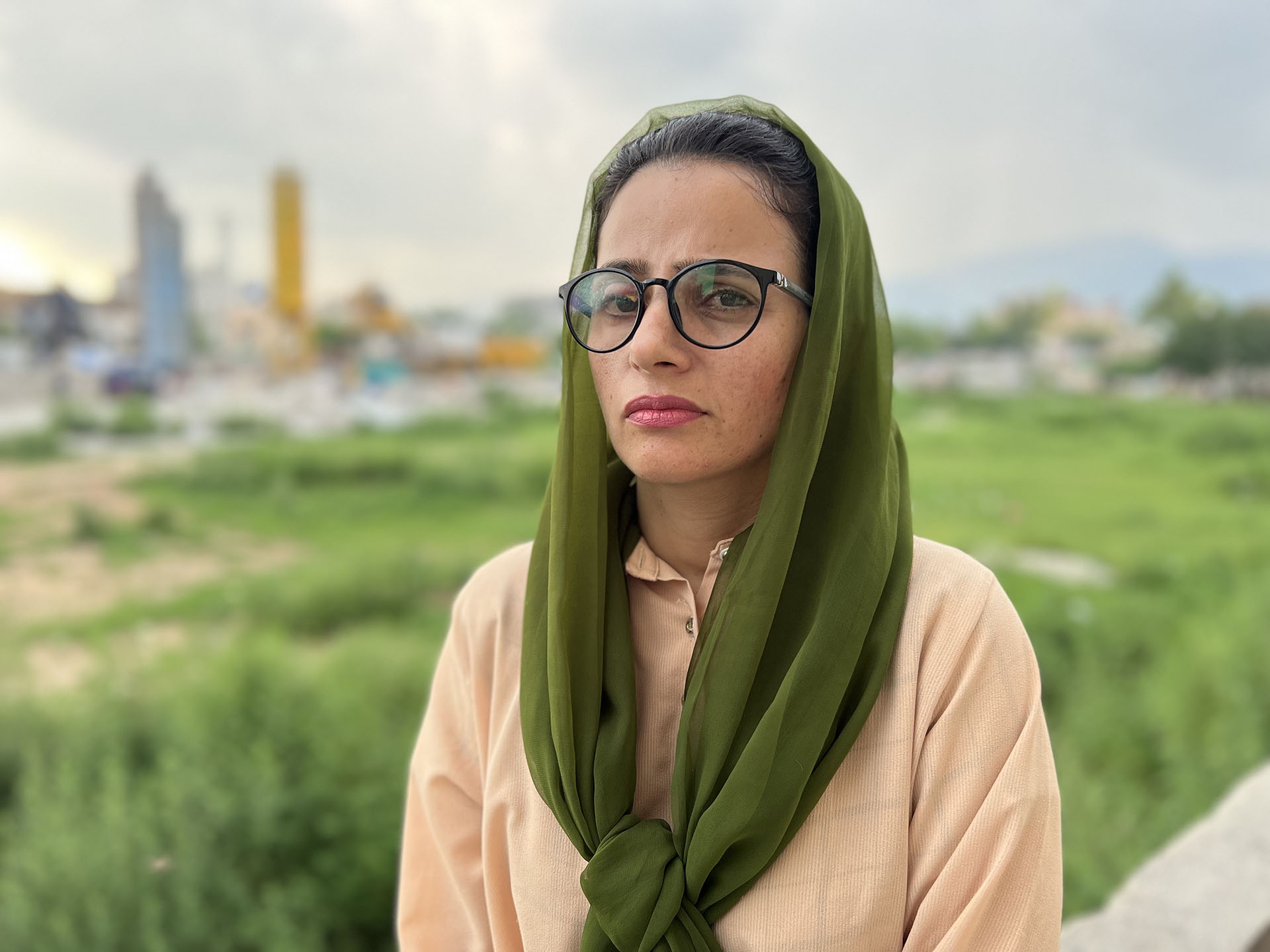 Bashira en Islamabad, un día antes de partir a Roma rumbo a una nueva vida