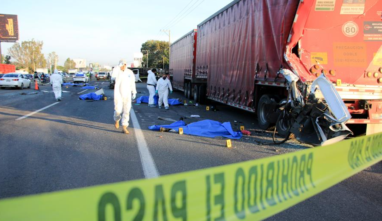 De enero a julio de este año, 9.315 personas han fallecido a causa de accidentes de tránsito en México (Foto: EFE)
