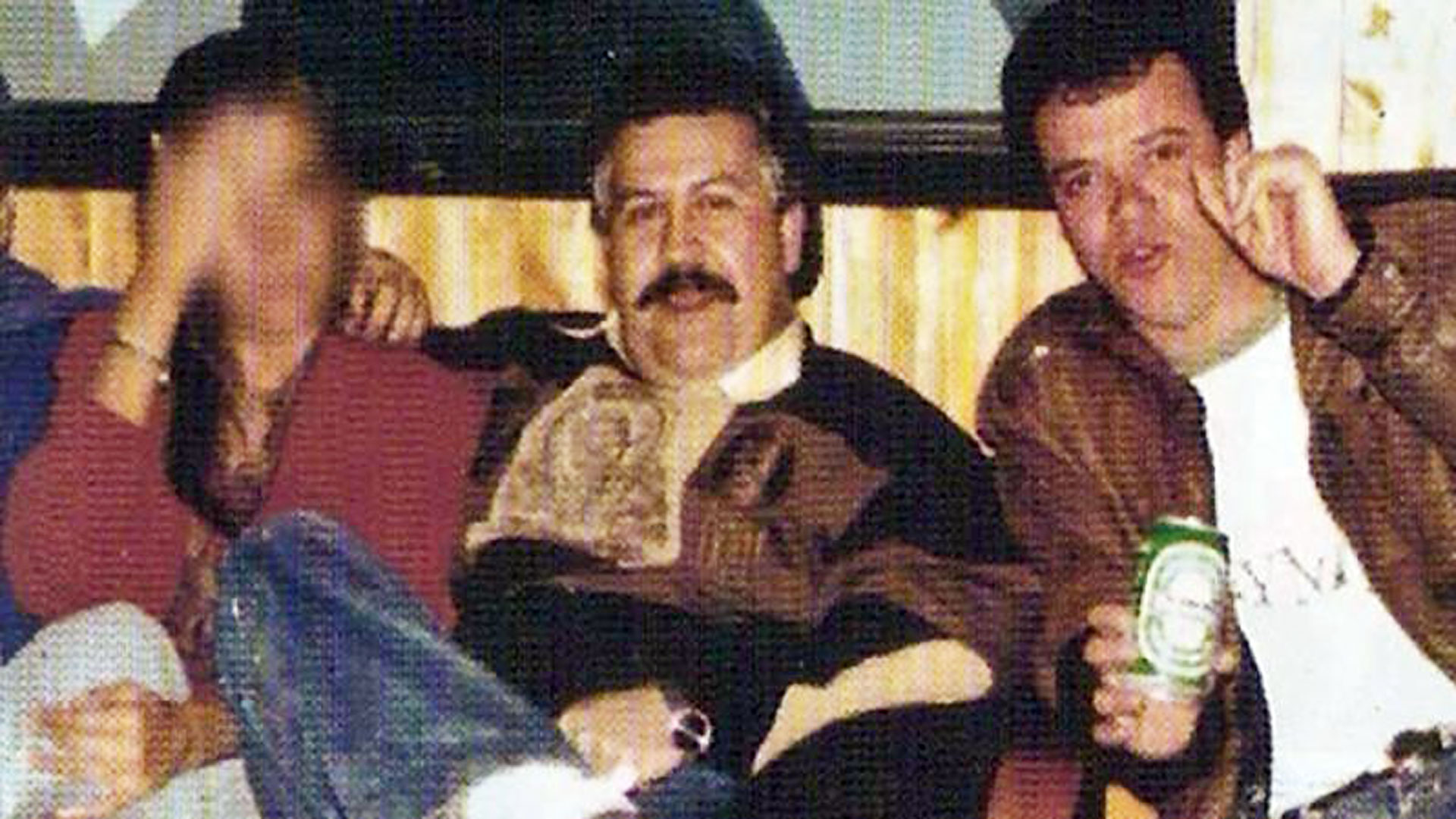 Pablo Escobar Gaviria y su sicario Jhon Jairo Vásquez Velászquez