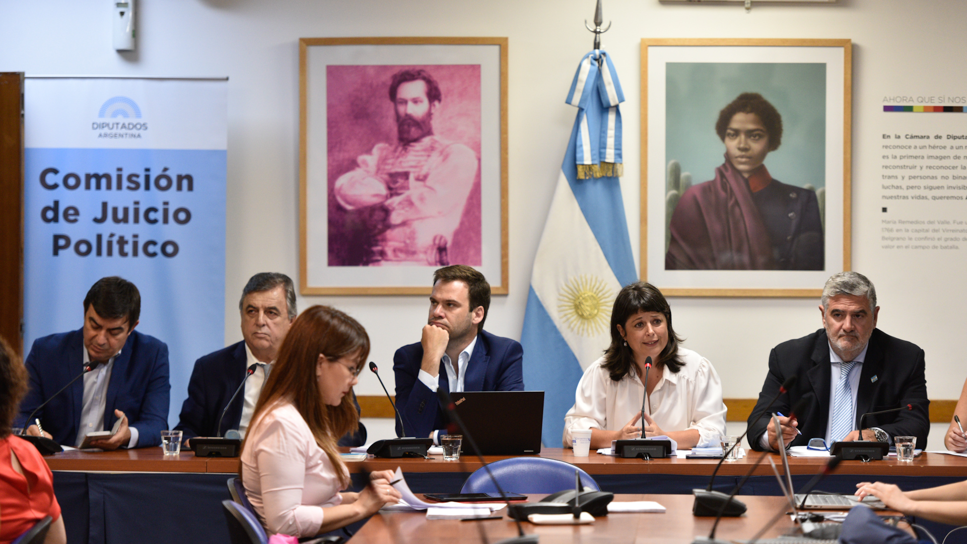 El oficialismo y la oposición protagonizaron una tensa reunión de comisión por el juicio político a la Corte (Fotos: Adrián Escandar)