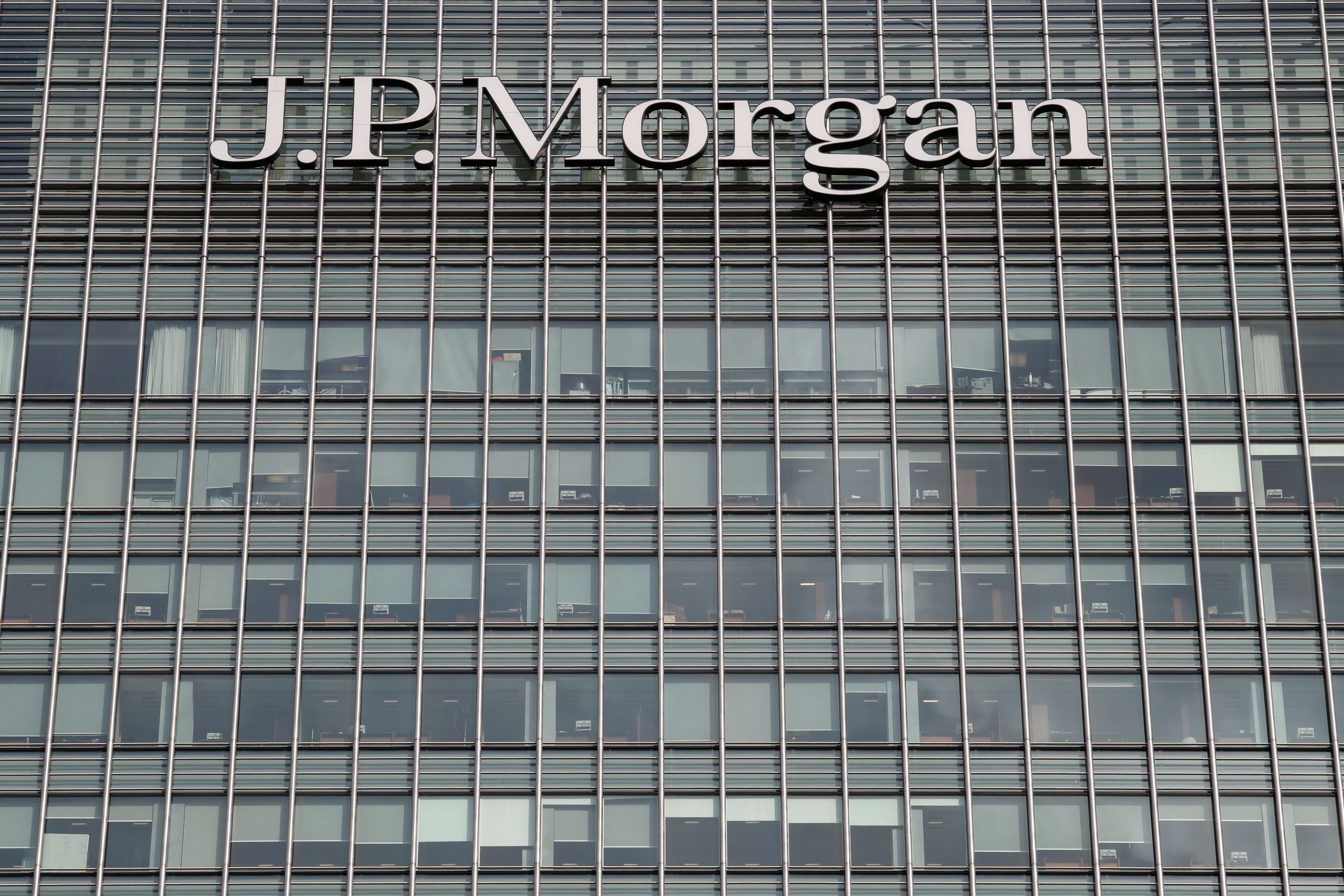 En abril de 2018 el banco J.P.Morgan fue el primero que vendió sus Lebac y se llevó los dólares. Entonces no habia cepo
REUTERS/Reinhard Krause/File Photo
