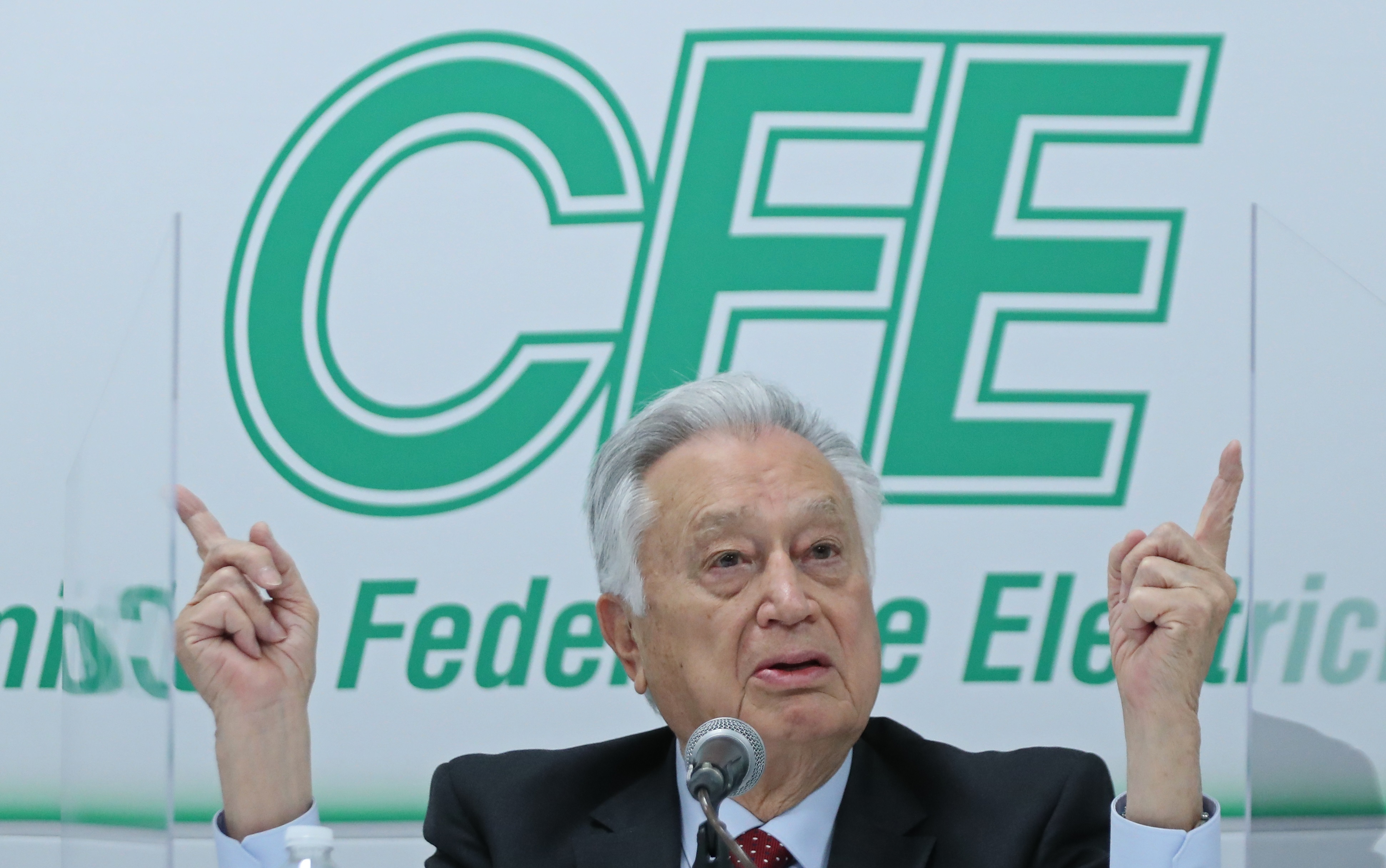 Con la Reforma Eléctrica, la CFE conseguiría el 54% de la participación del ramo energético en México (Foto: EFE / Mario Guzmán)
