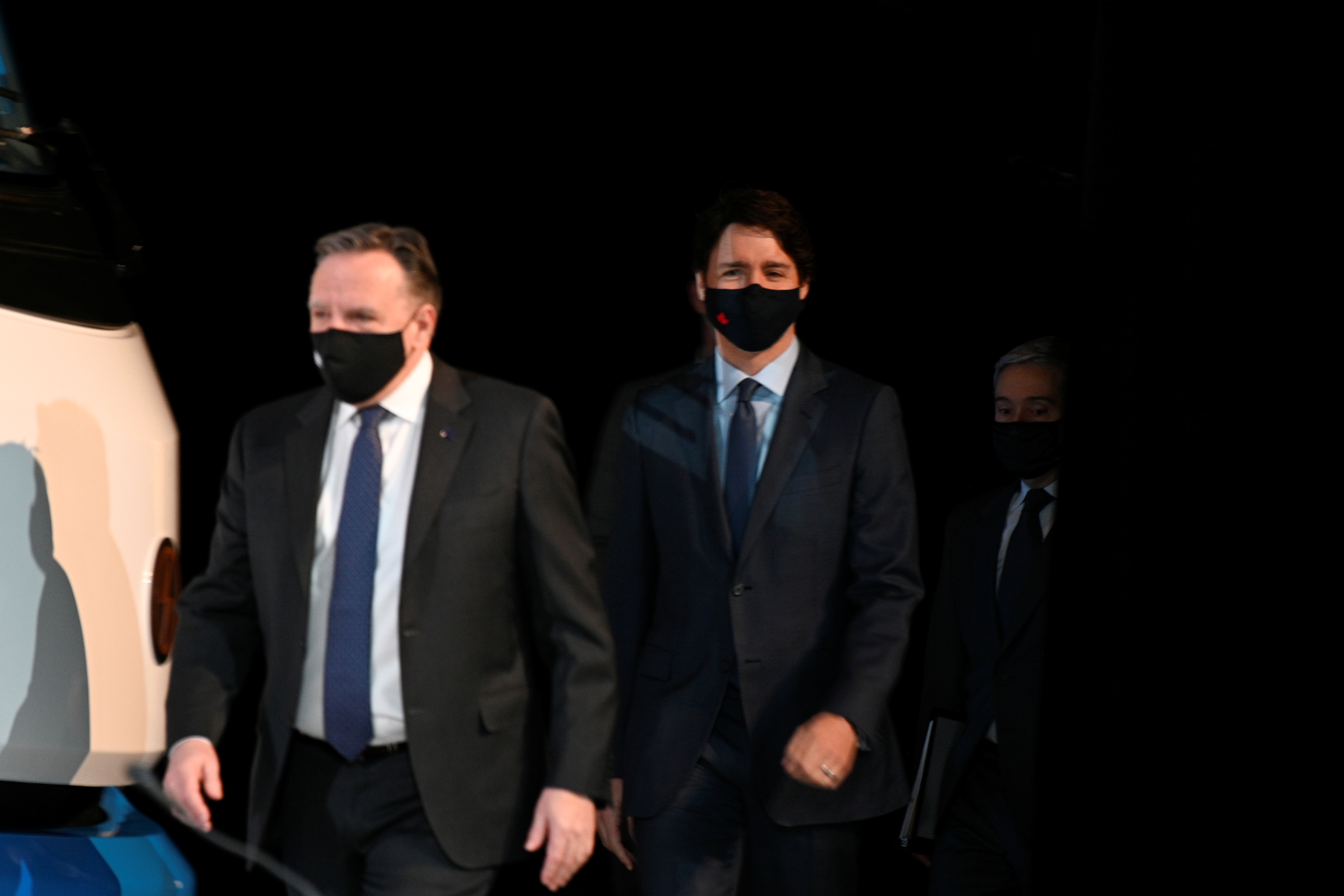 El premier de Quebec, Francois Legault junto al primer ministro canadiense, Justin Trudeau (REUTERS/Andrej Ivanov)