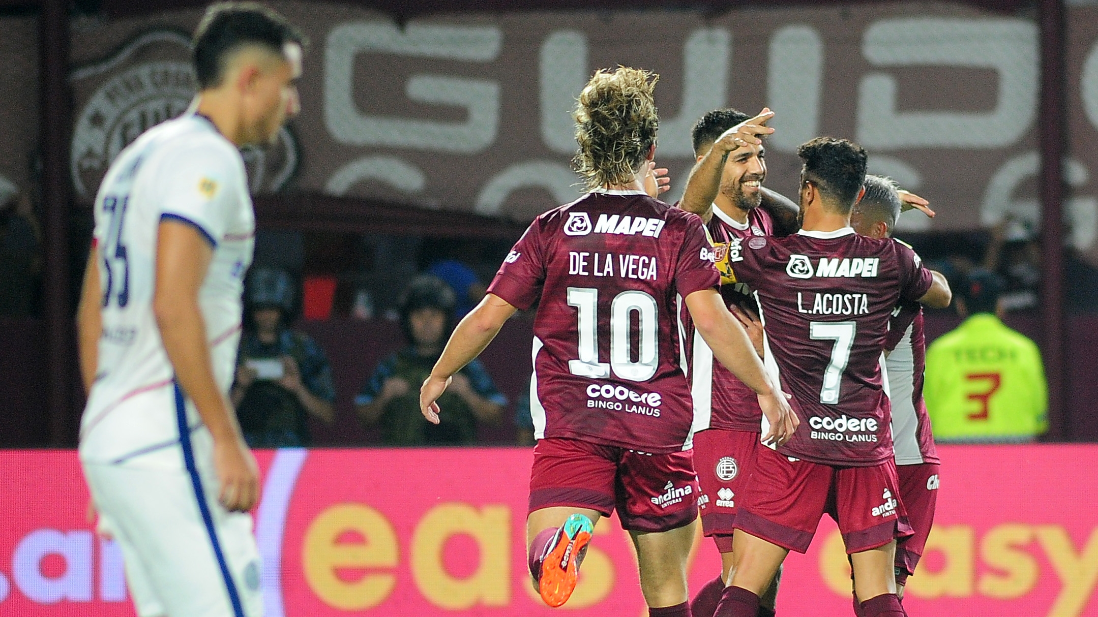 Liga Profesional: San Lorenzo perdió 2-1 contra Lanús en La Fortaleza
