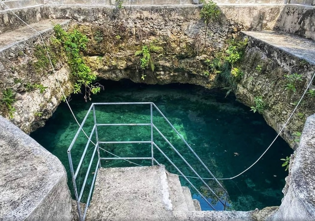 Familia quería construir una alberca y descubrió un cenote en el patio de  su casa - Infobae