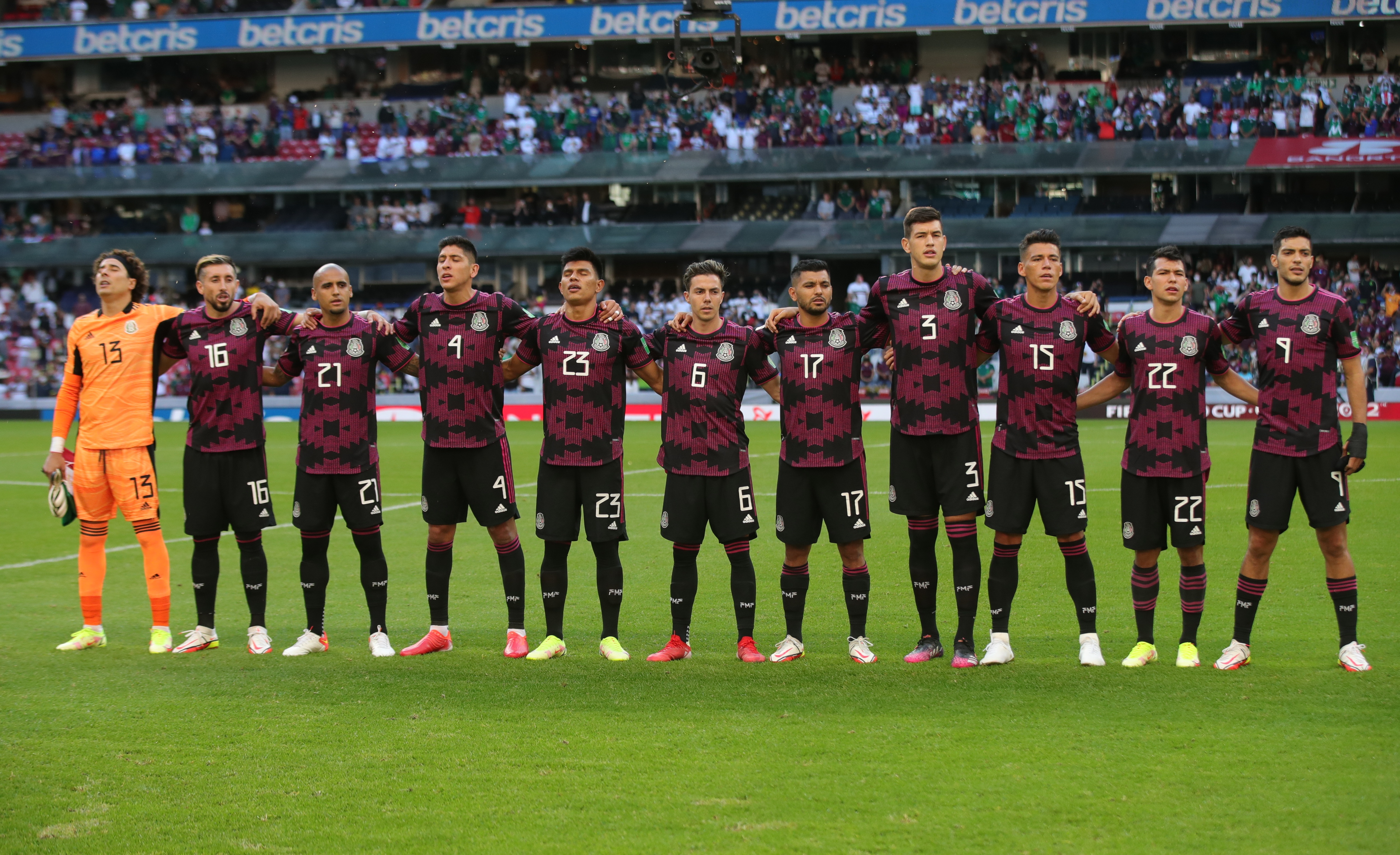 México quedó en la tercera posición del octagonal después de su último juego ante Canadá (Foto: REUTERS/Henry Romero)