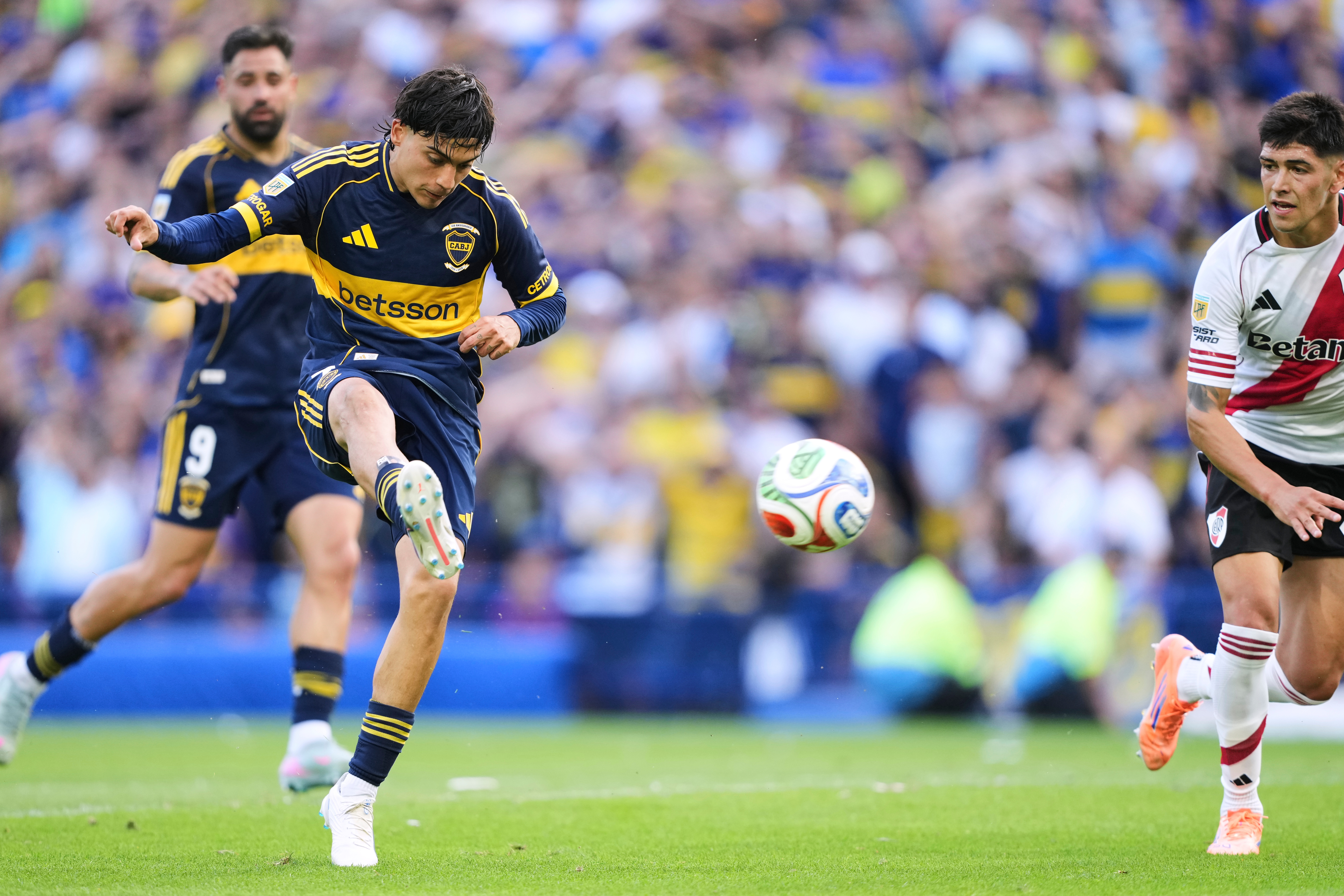 Los dos convocados sorpresa que suma Scaloni a la concentración de la selección argentina