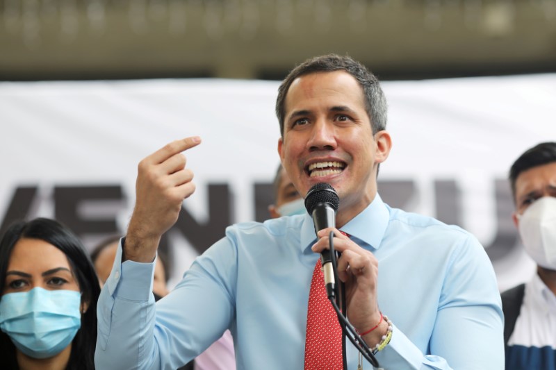 El gobierno de Guaidó asegura que el conflicto en la frontera colombo-venezolana es una guerra entre grupos narcotraficantes impulsada por el régimen de Maduro (REUTERS/Manaure Quintero)