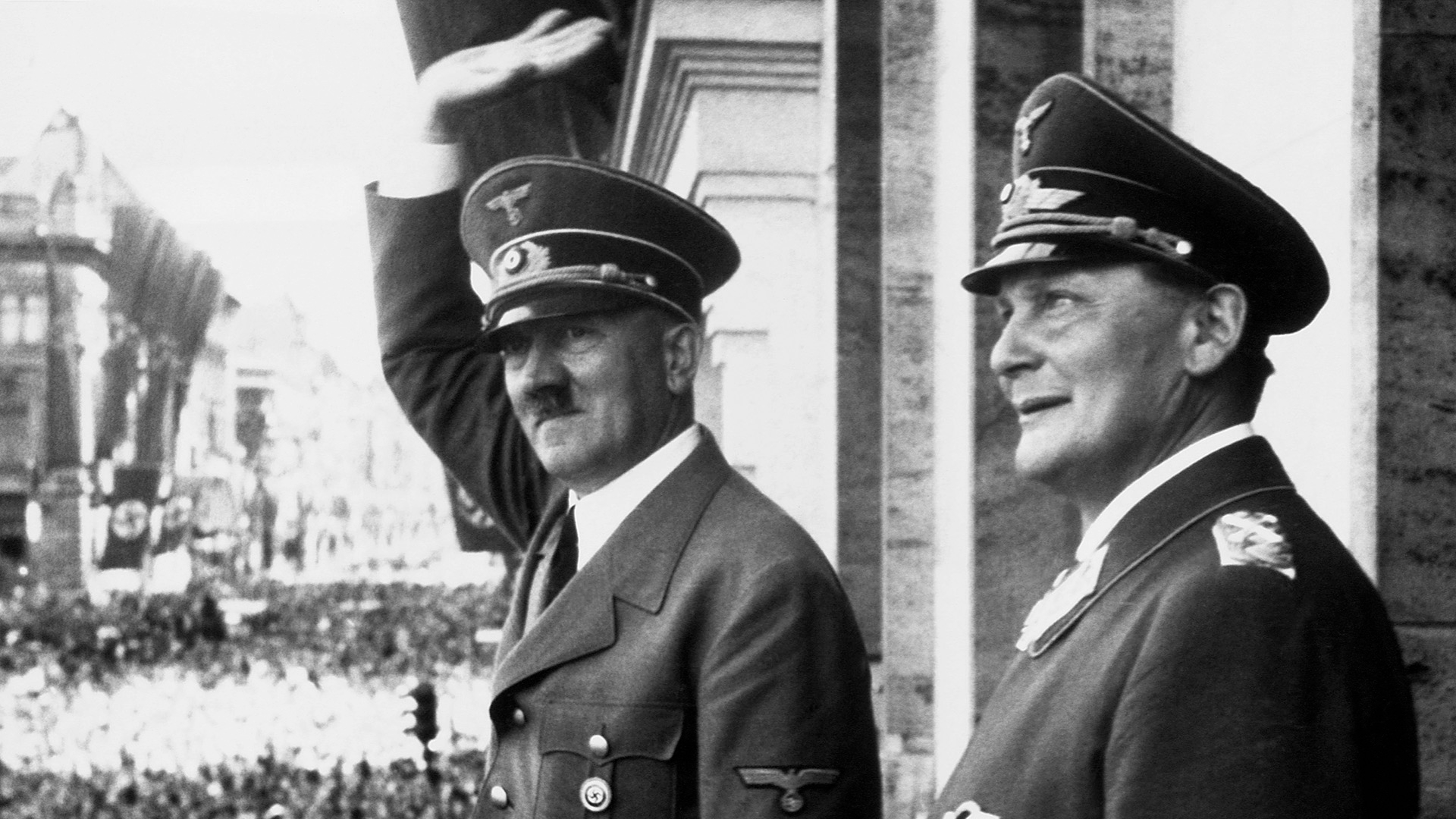 Adolf Hitlery Hermann Göring (Corbis via Getty Images)