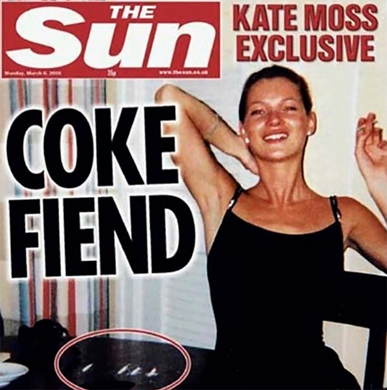 La revista The Sun publicó en su tapa una imagen de la modelo con líneas de cocaína sobre una mesa.