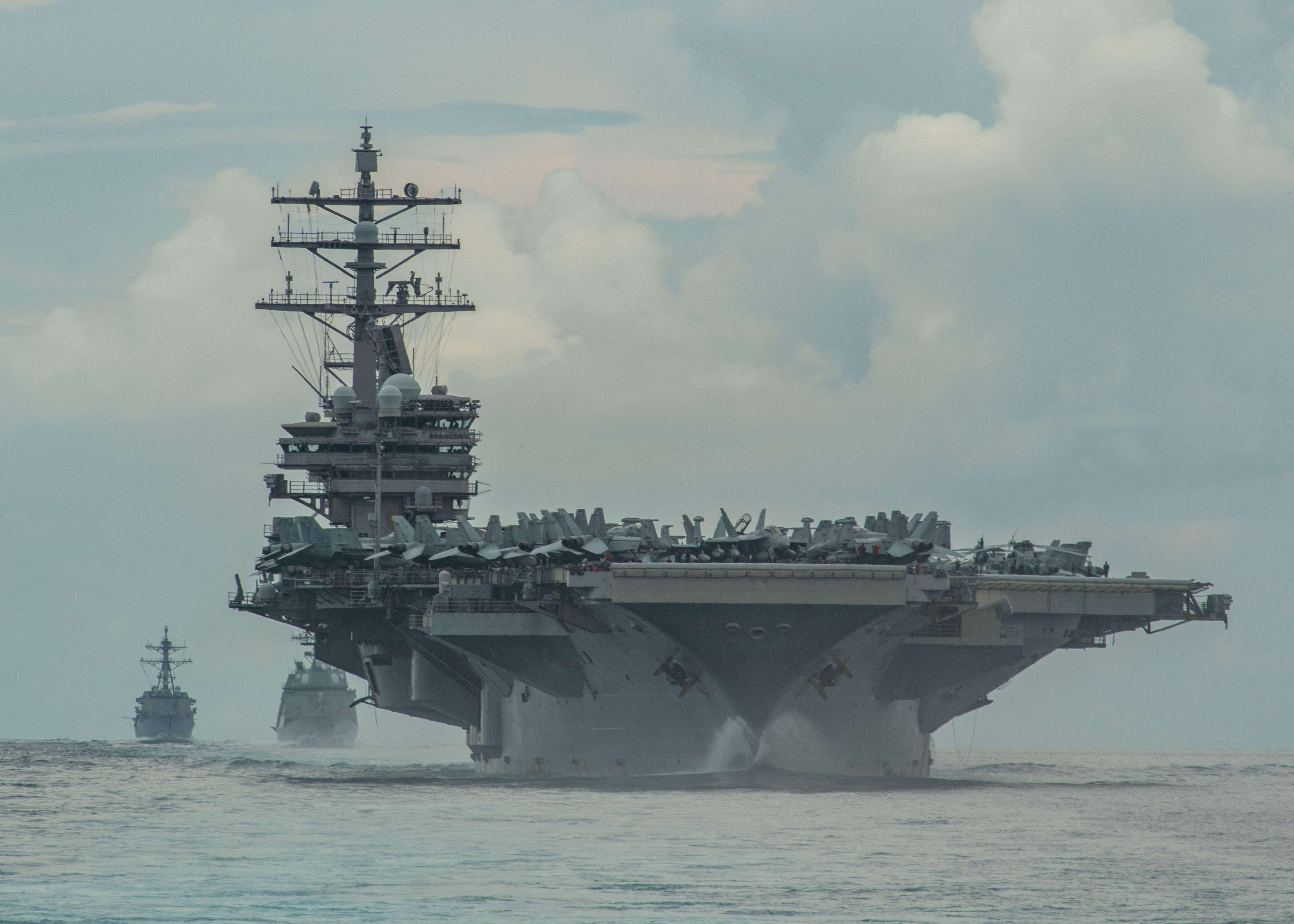 El portaaviones estadounidense USS Ronald Reagan retornará al mar de Japón en respuesta al misil balístico lanzado por Corea del Norte